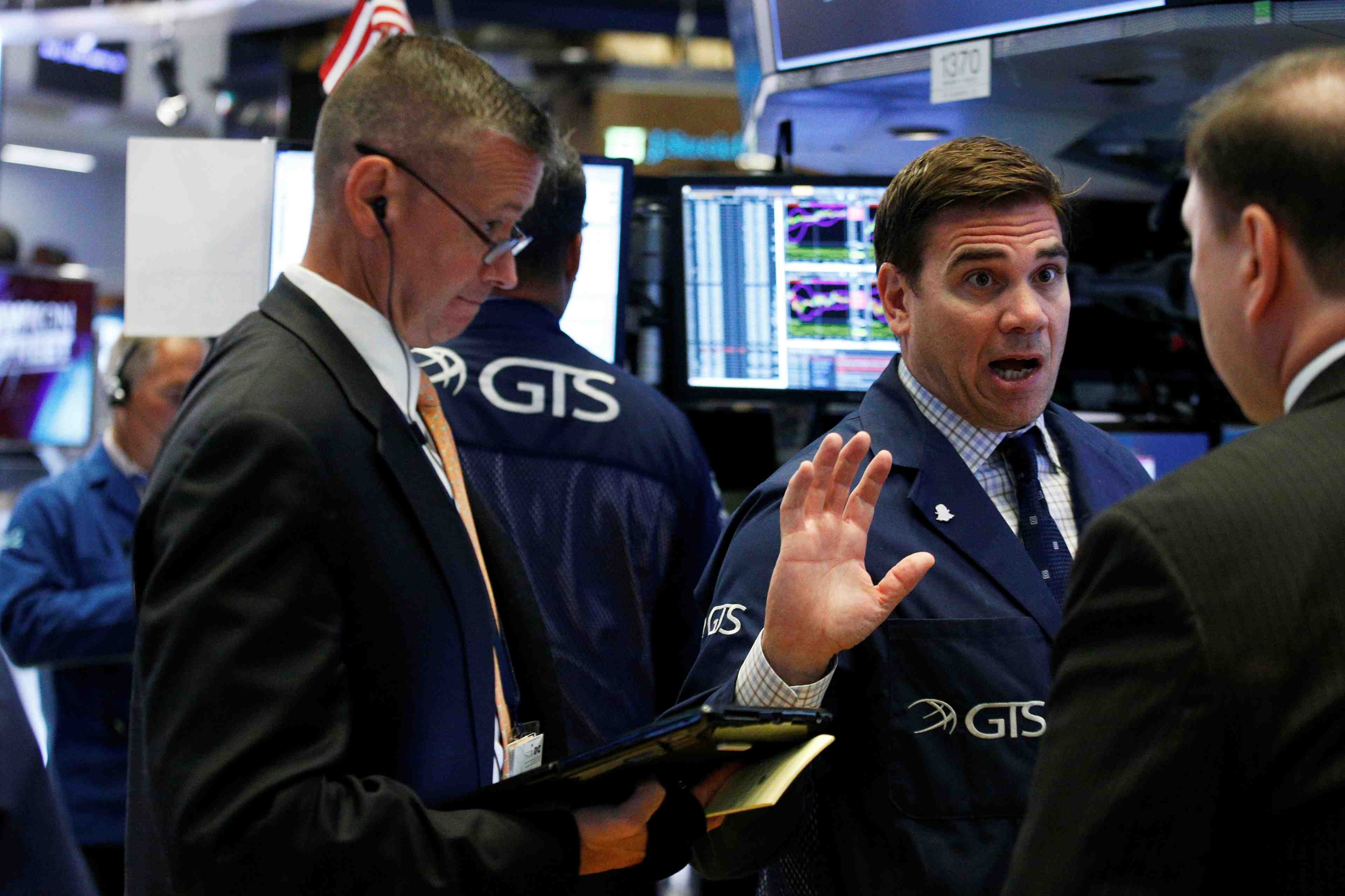 Les marches americains finissent en hausse