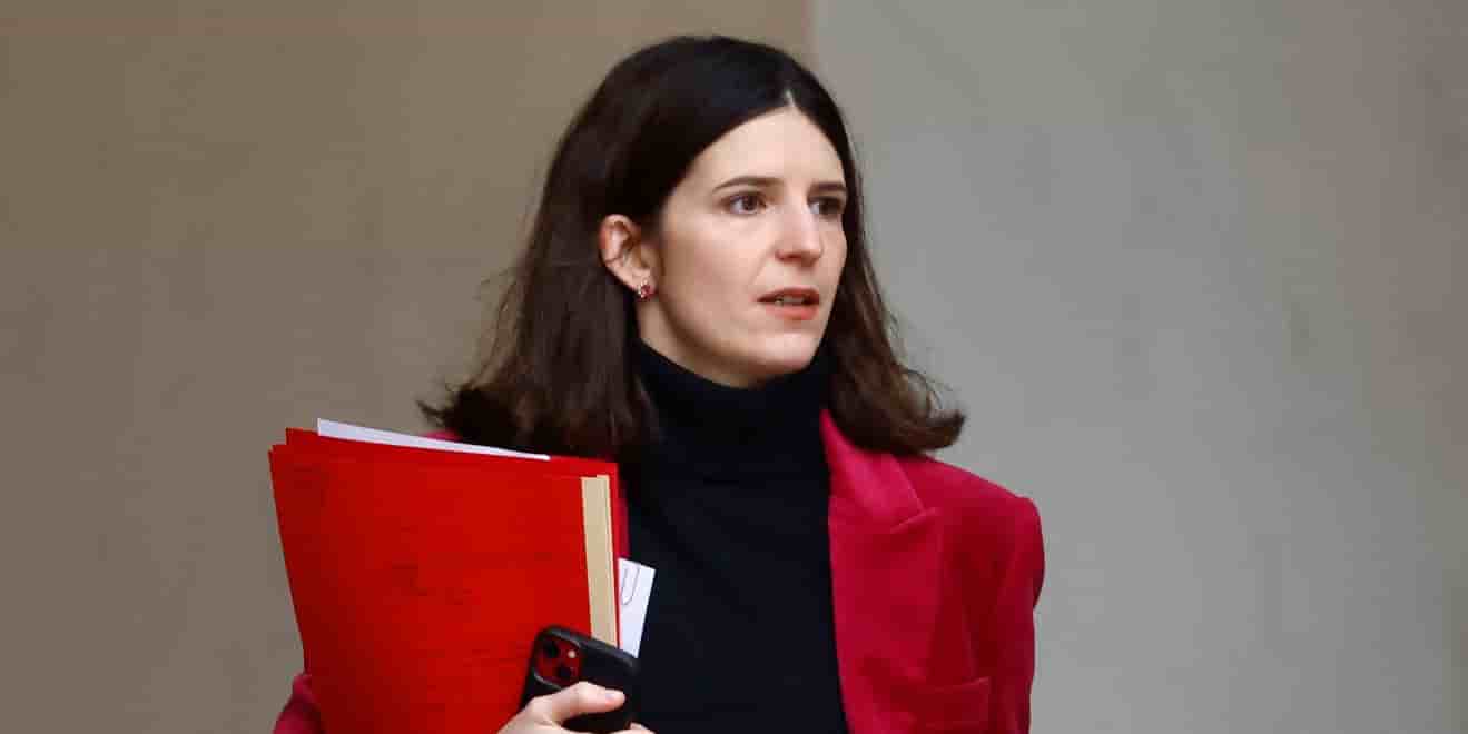 La ministre française chargée de l'Intelligence artificielle, Clara Chappaz, à l'issue du Conseil des ministres, le 15 janvier 2025.