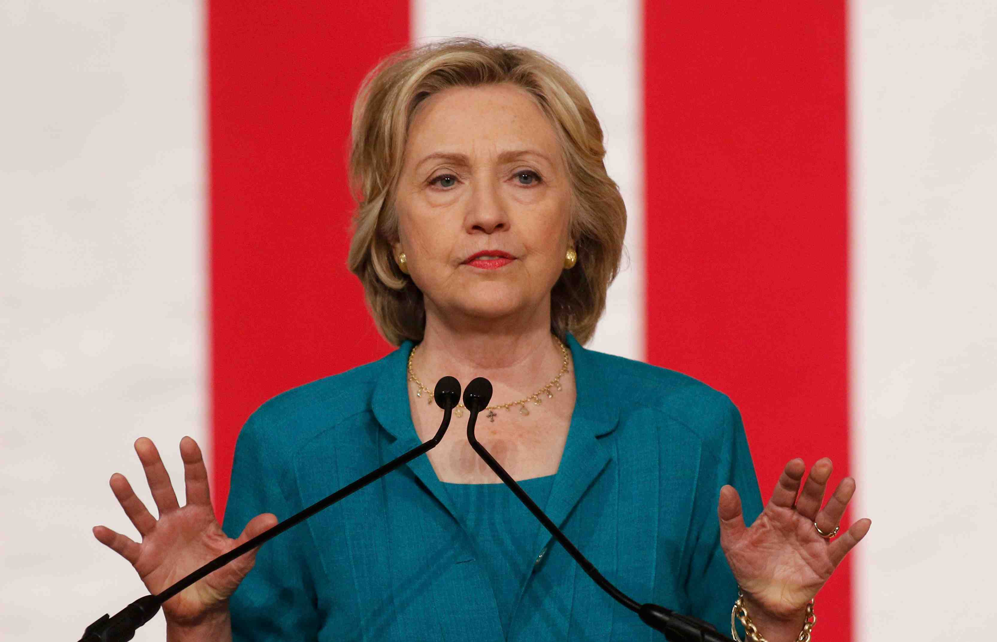Des courriels prives de hillary clinton recemment classifies