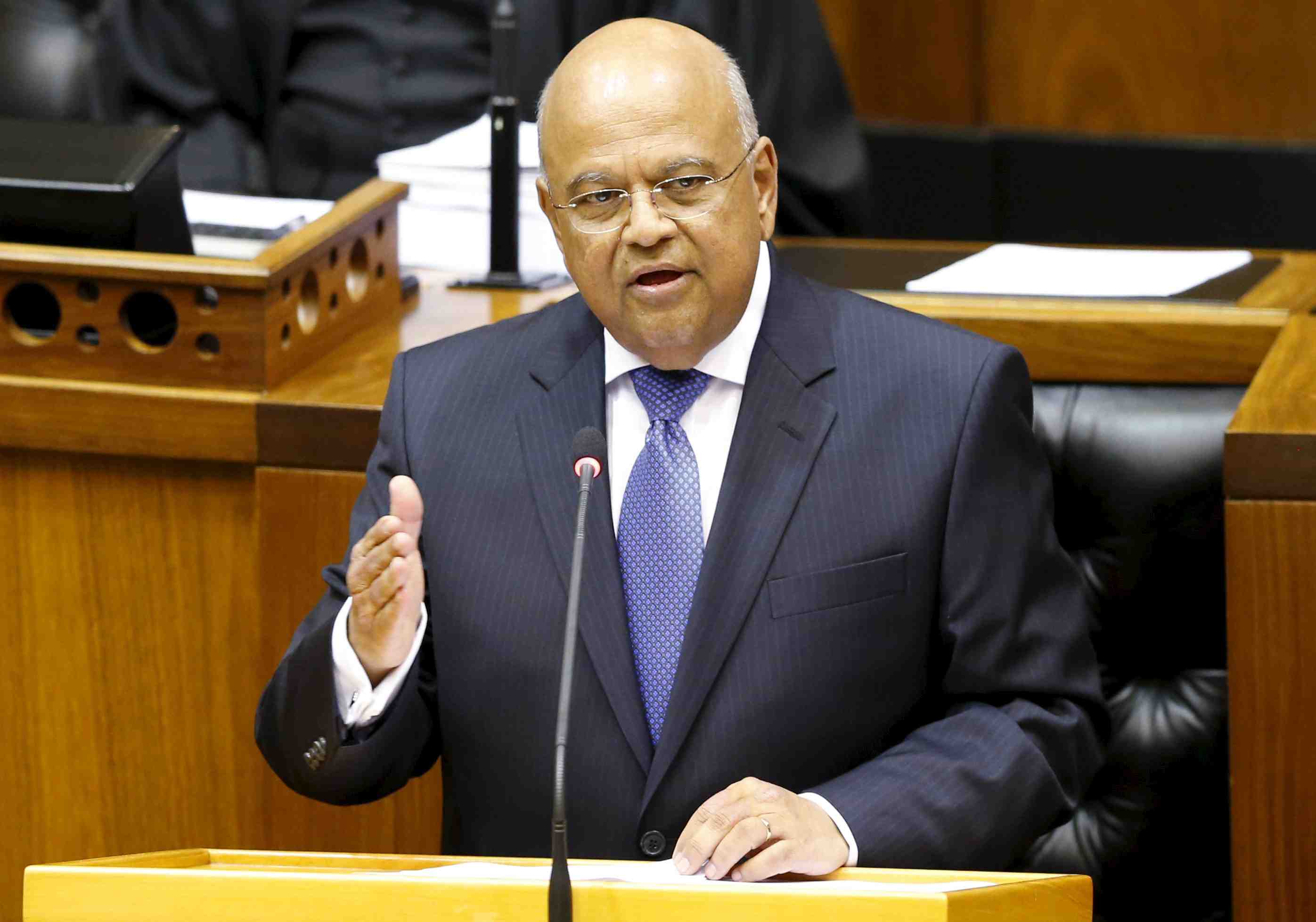 Le nouveau ministre sud-africain des finances rassure les marches