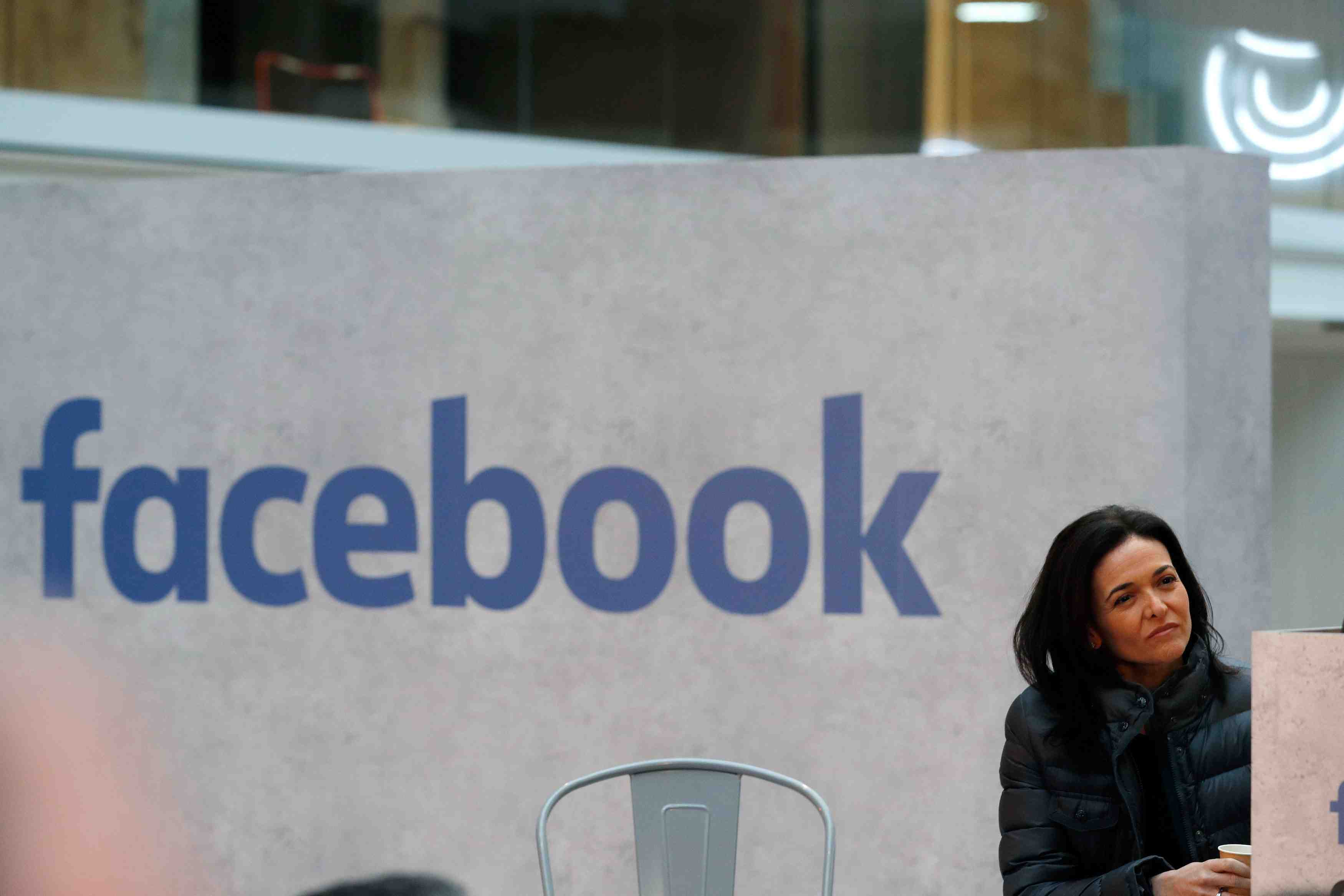 Facebook lance un programme pour start-up a paris