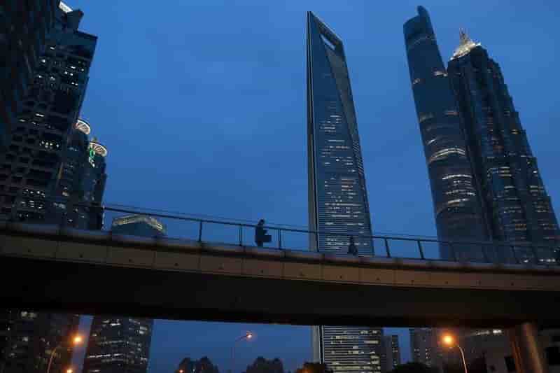 En chine, l'investissement progresse moins que prevu