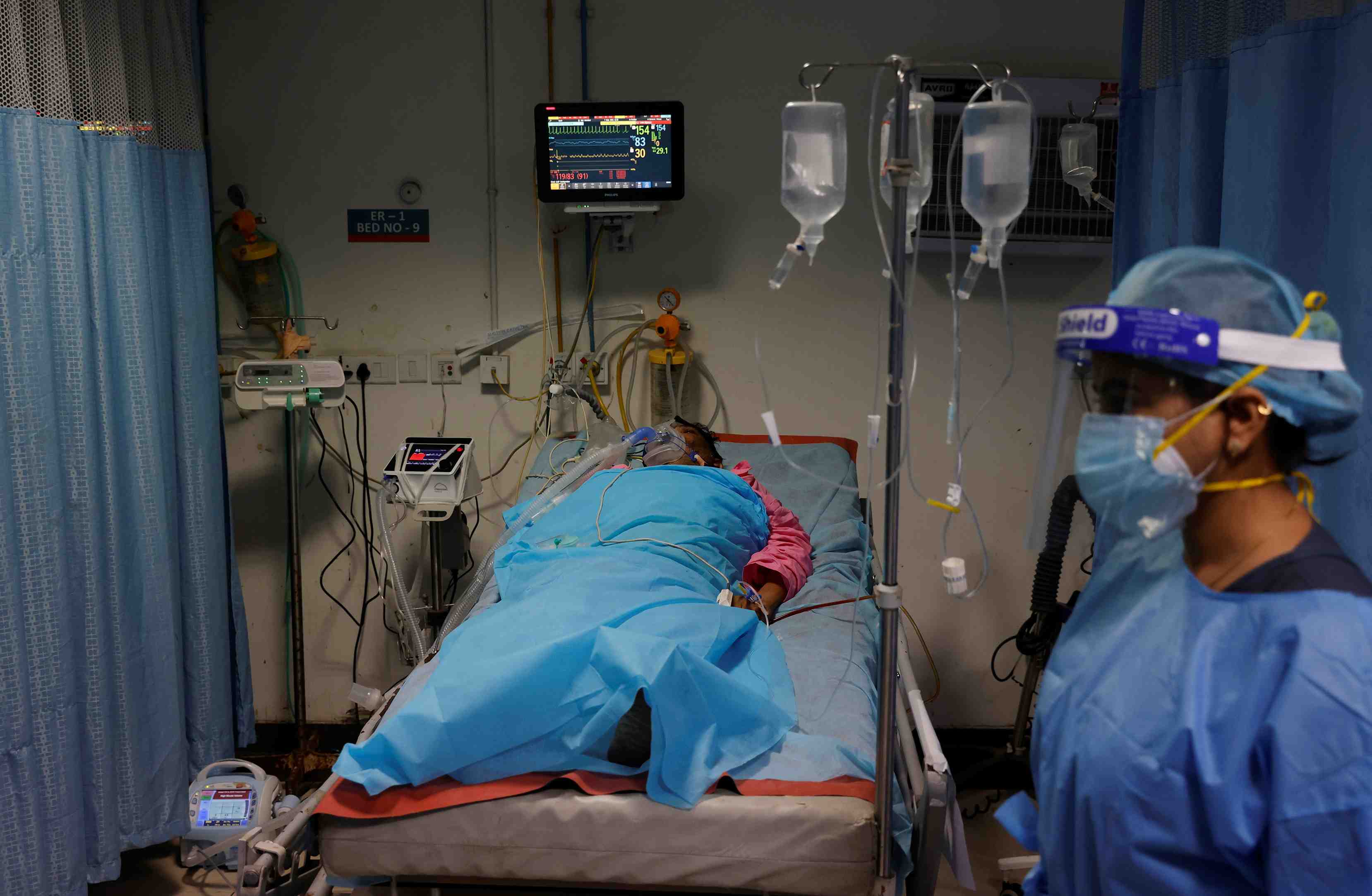 Coronavirus: plus de 4.000 morts et 400.000 cas en un jour en inde
