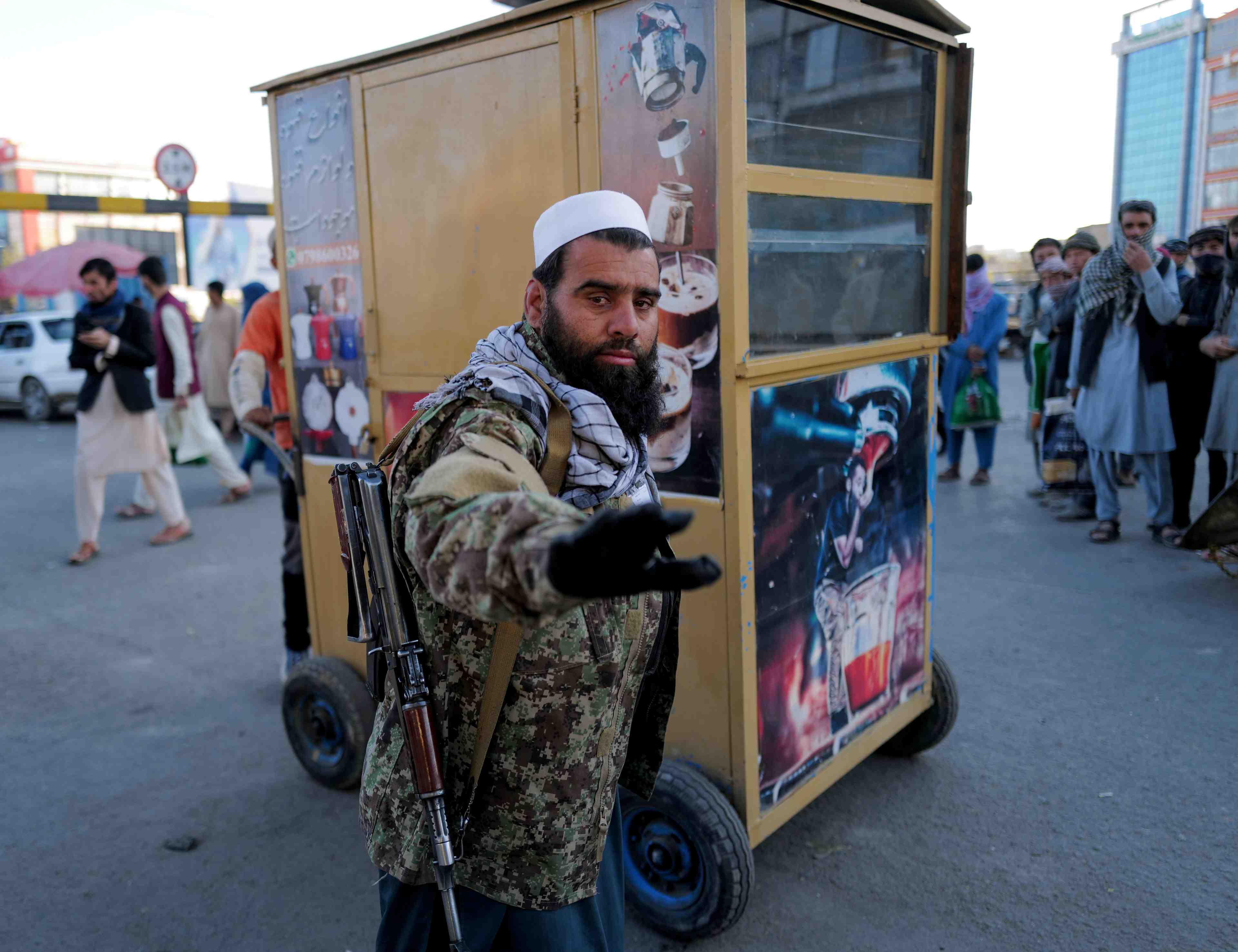 Les taliban s'engagent a renforcer la securite des mosquees chiites