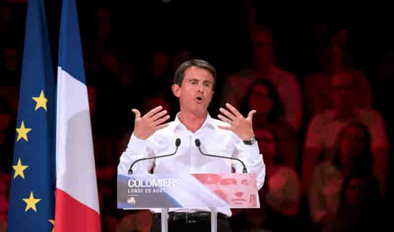 Manuel valls demande a hollande un cap en vue de 2017