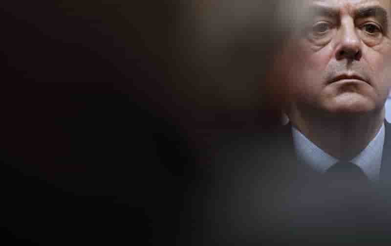 Fillon elimine, le pen battue au 2e tour, selon opinionway
