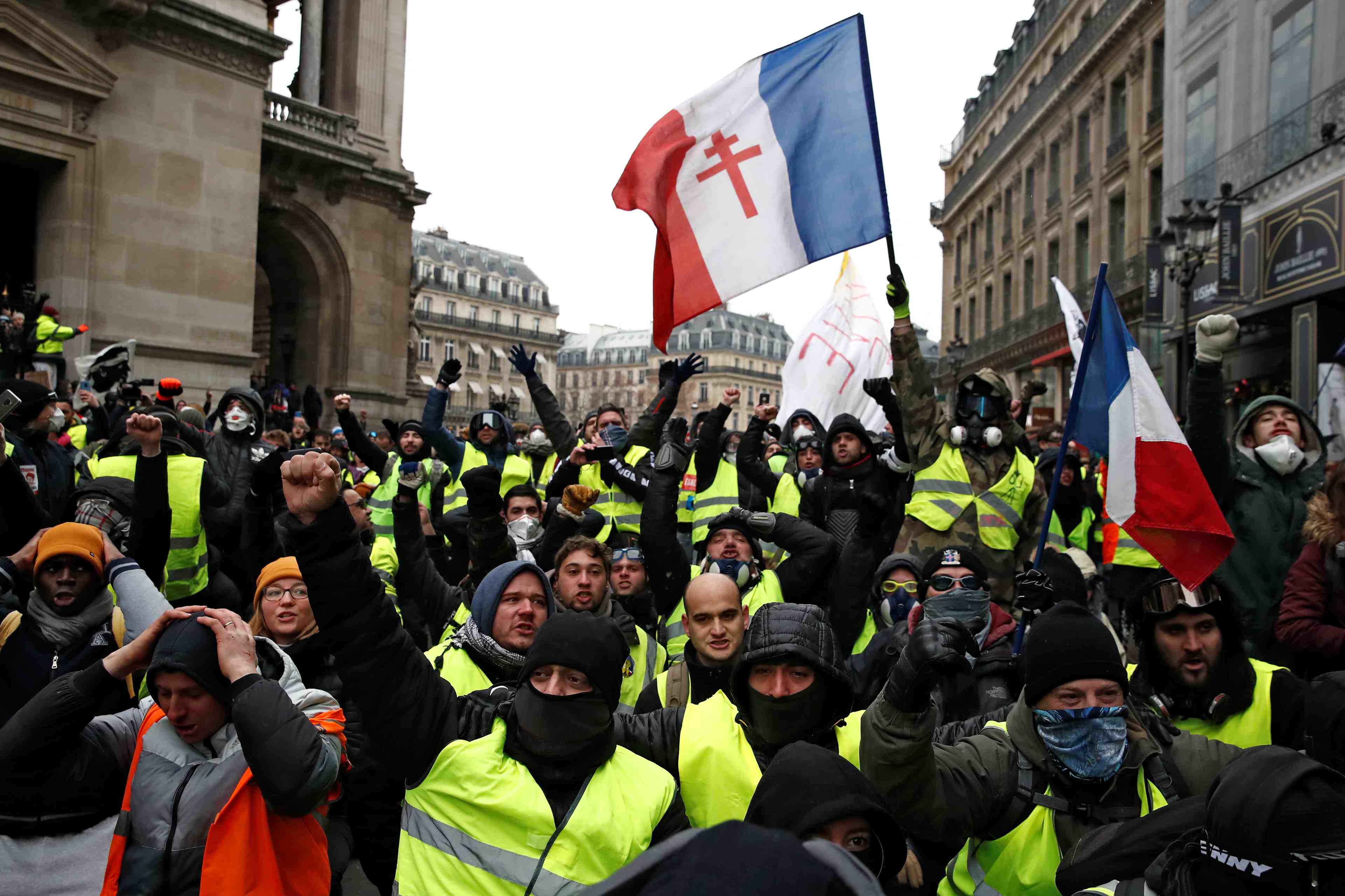 Les entreprises paieront pour les "gilets jaunes", dit le parisien
