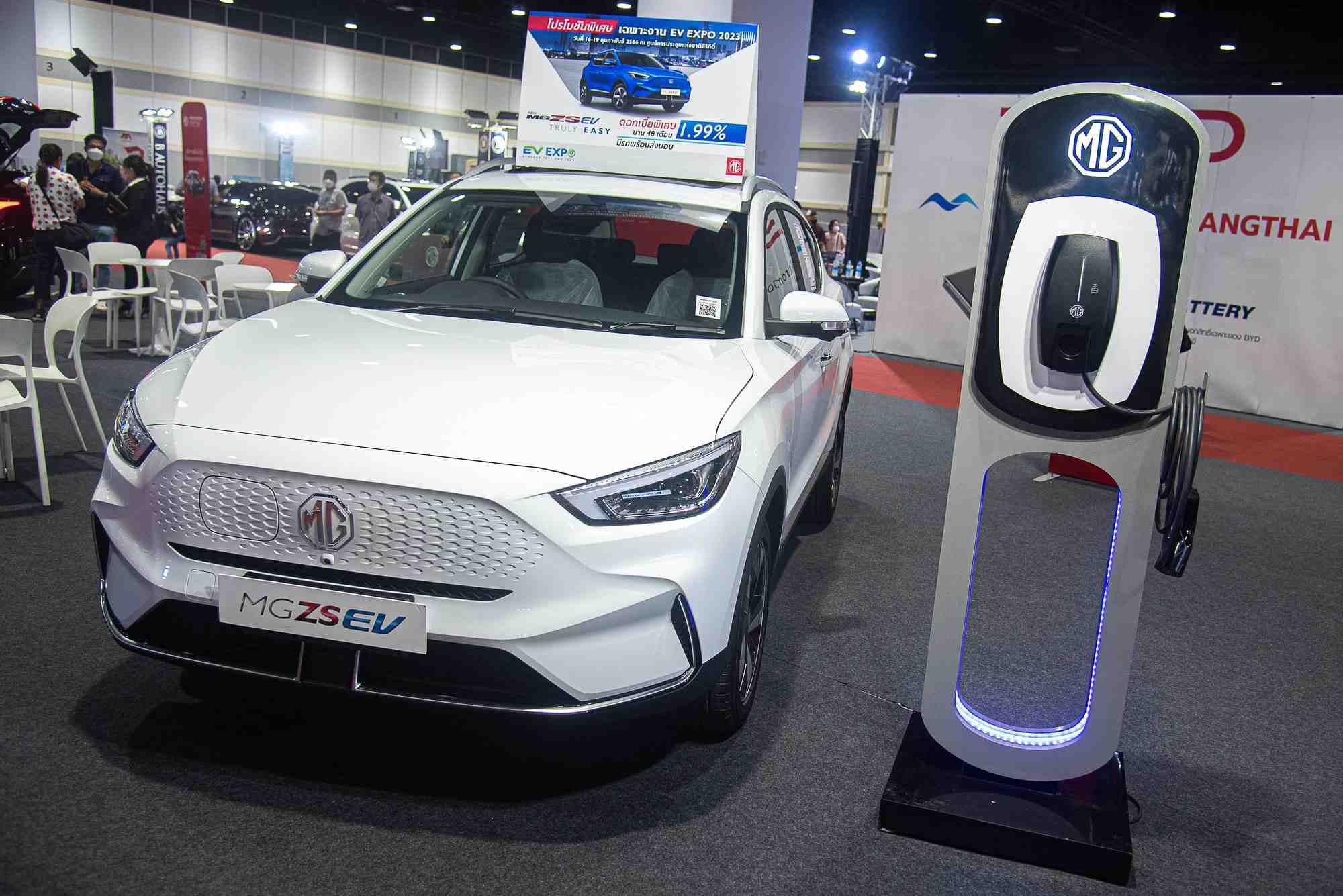 Le marché interne automobile en Chine est le plus important au monde, avec plus de 20 millions de véhicules vendus par an et une croissance qui pourrait aller jusqu'à 50 millions par an en 2050.