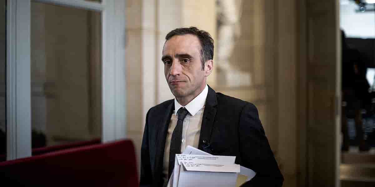 Arnaud Viala dans la salle des Quatre Colonnes, un jour de séance des Questions au Gouvernement par les parlementaires à l'Assemblée Nationale, le 13 Mars 2019.
