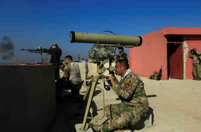 L'armee irakienne poursuit ses operations dans l'est de mossoul