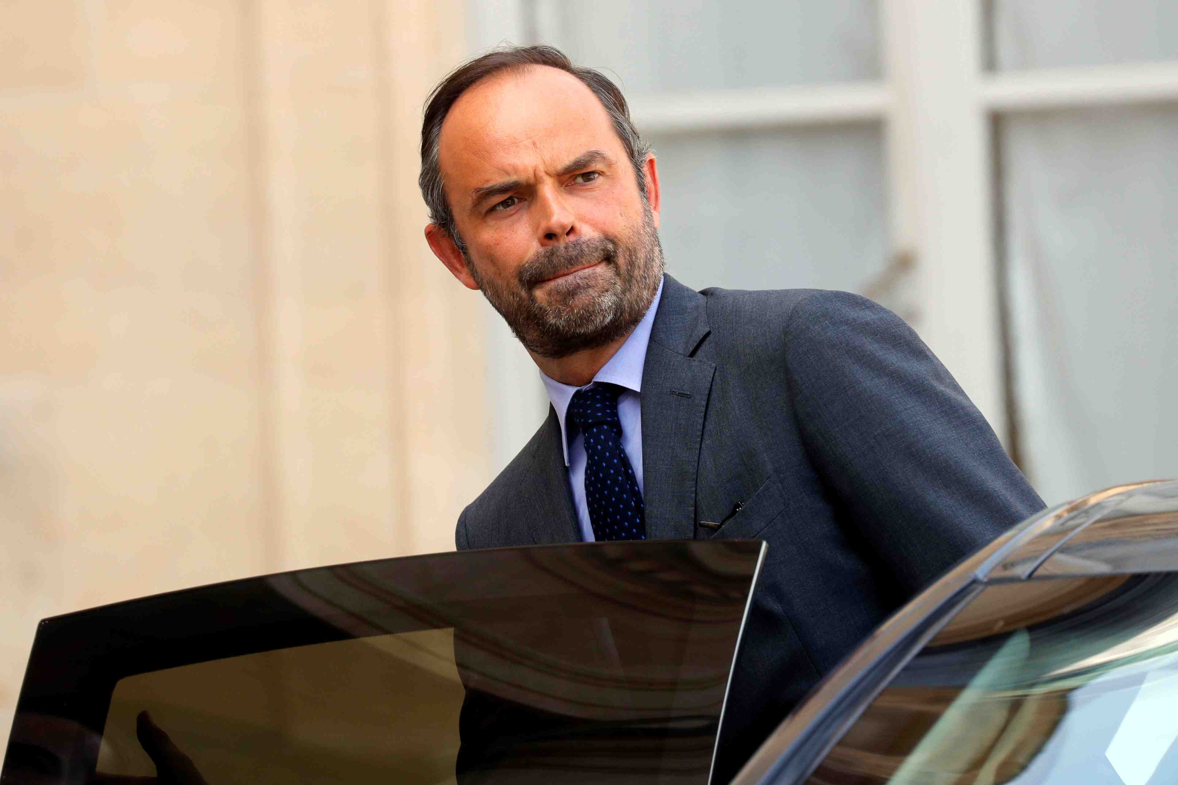 Philippe attentif a la contestation mais ne deviera pas