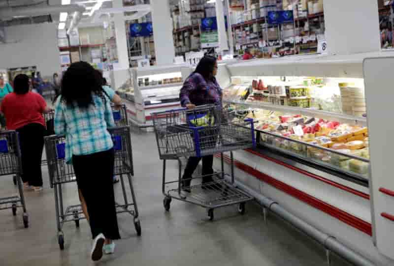 La confiance des consommateurs americains en baisse