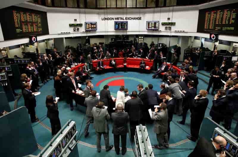 Le London Metal Exchange reste fidèle à la criée