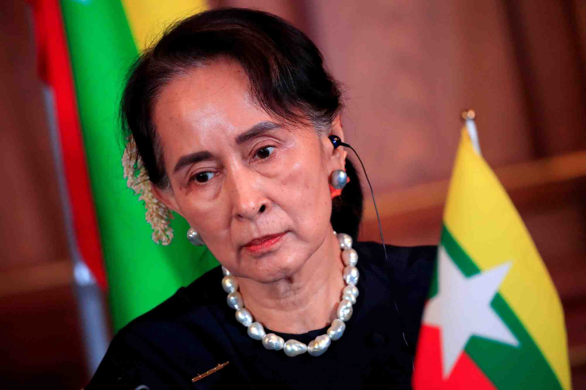 Birmanie: suu kyi condamnee pour fraude electorale a trois ans de prison