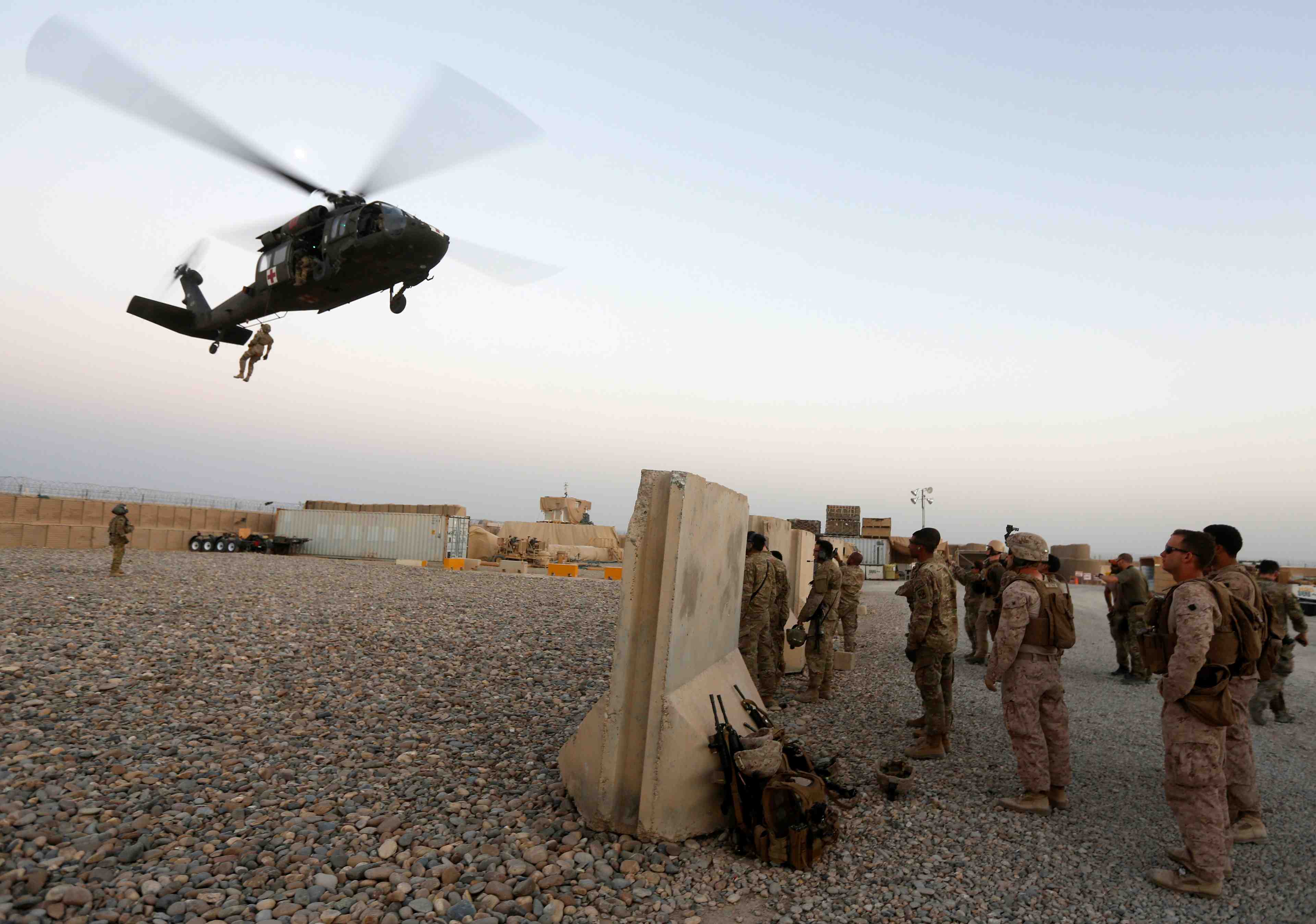 Les taliban demandent le retrait des troupes us d'afghanistan