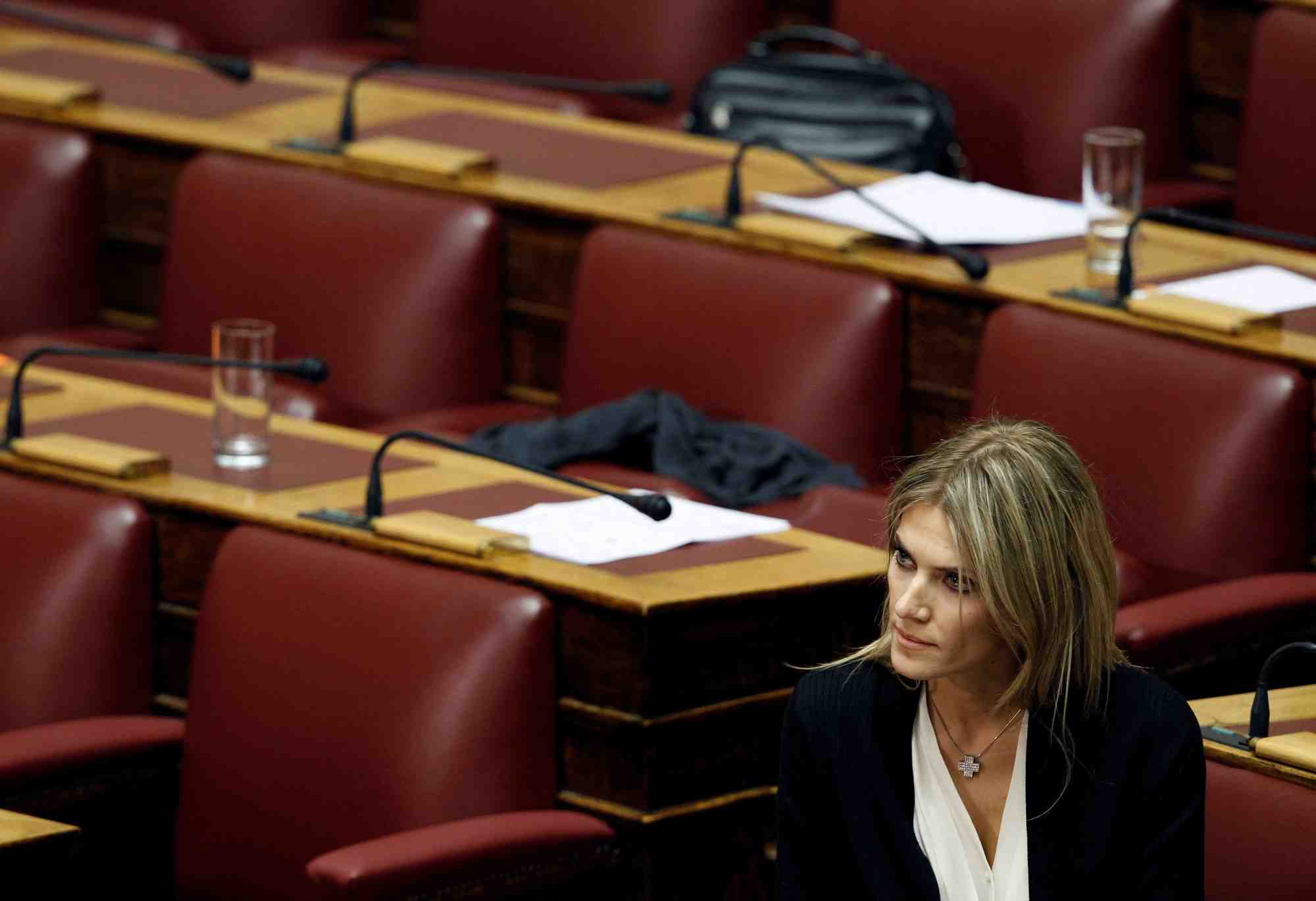 Photo d'archives de la deputee eva kaili au parlement d'athenes