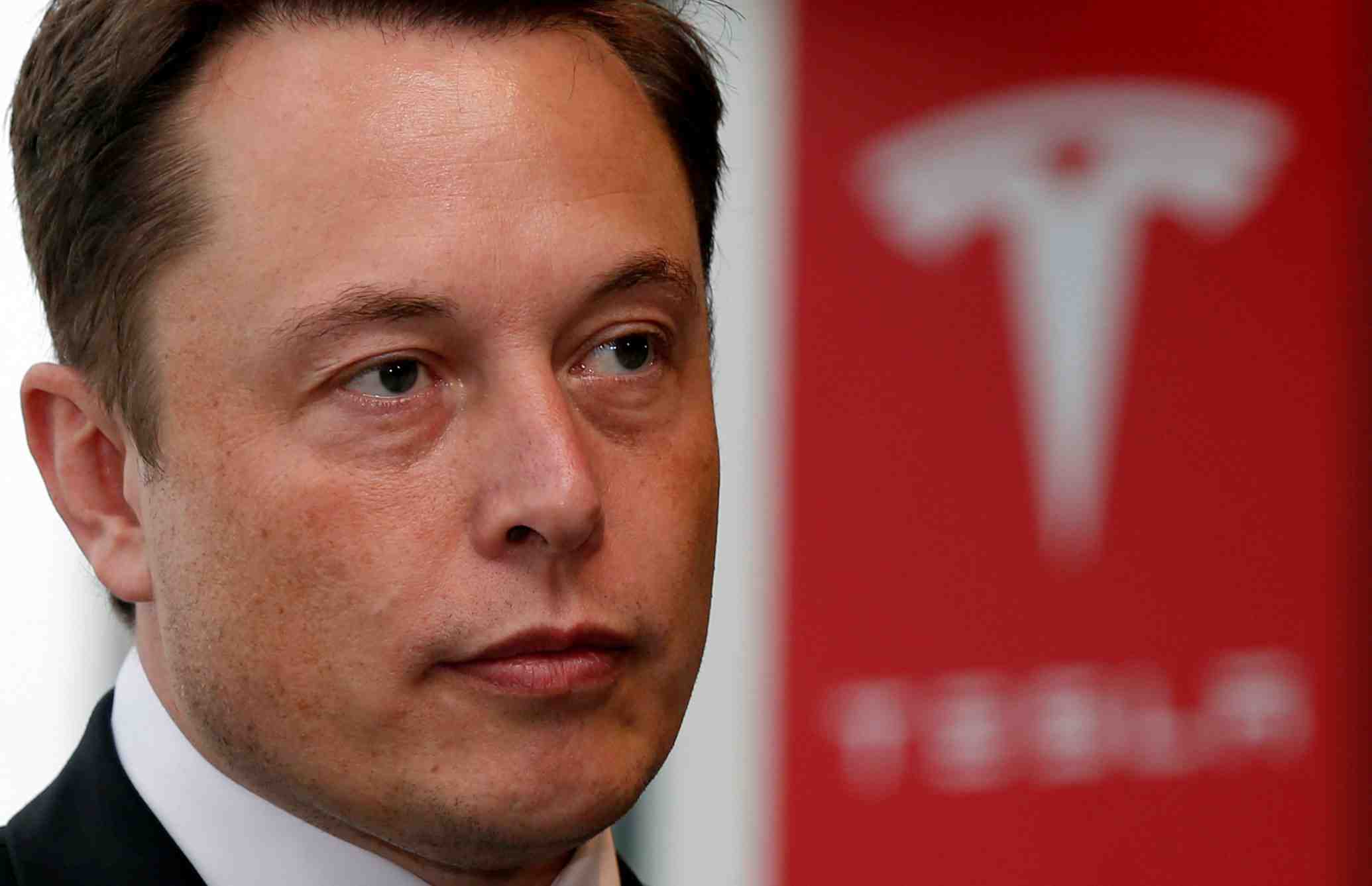 Tesla nomme un comite special pour examiner la proposition de musk