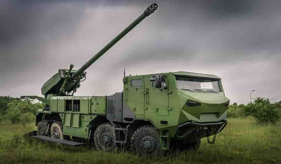Le système d'artillerie Caesar est l'un des best-sellers de Nexter à l'exportation