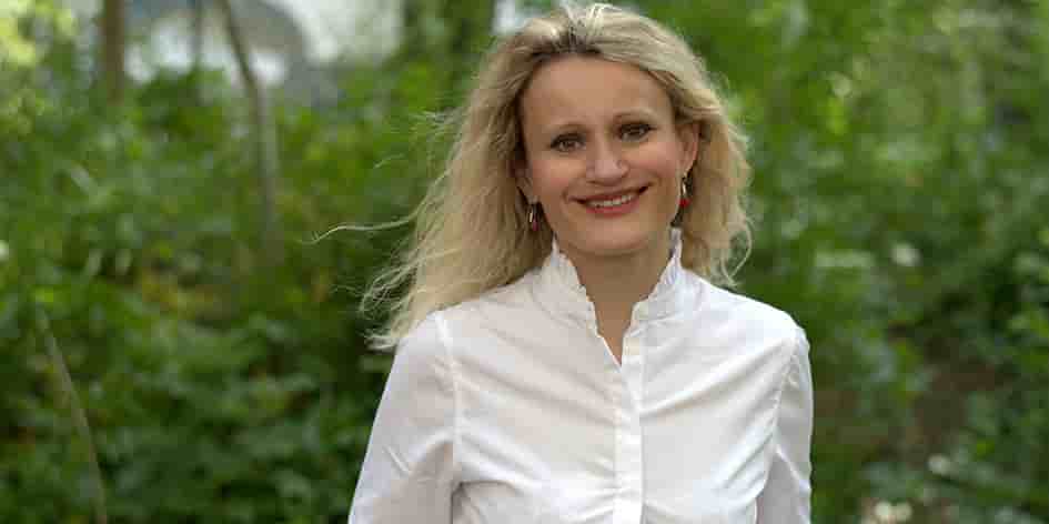 Gabrielle Halpern, philosophe