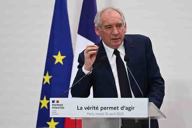 Le Premier ministre François Bayrou lors de sa conférence de presse le mercredi 15 avril.