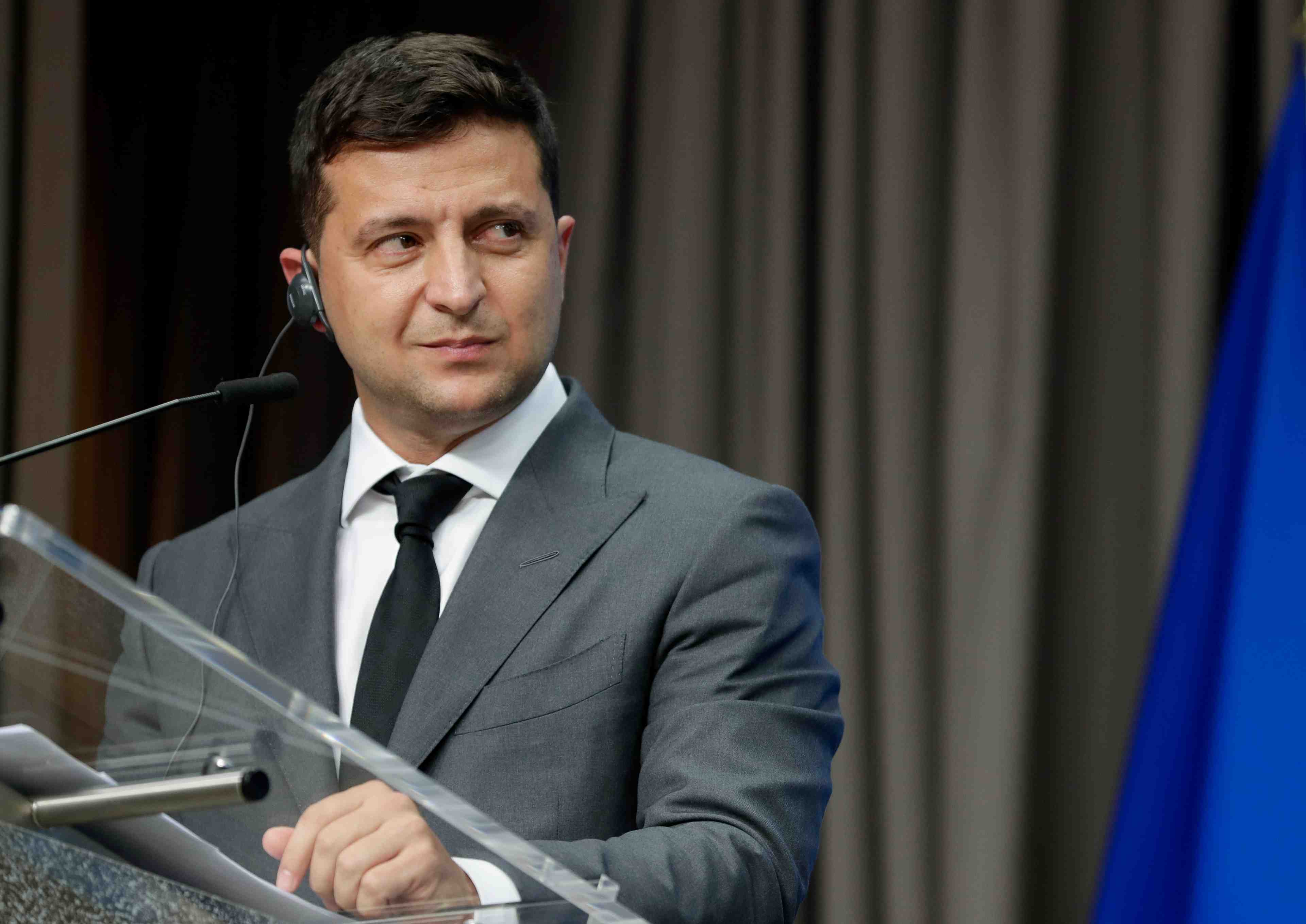 Zelenski propose a poutine une rencontre dans l'est de l'ukraine