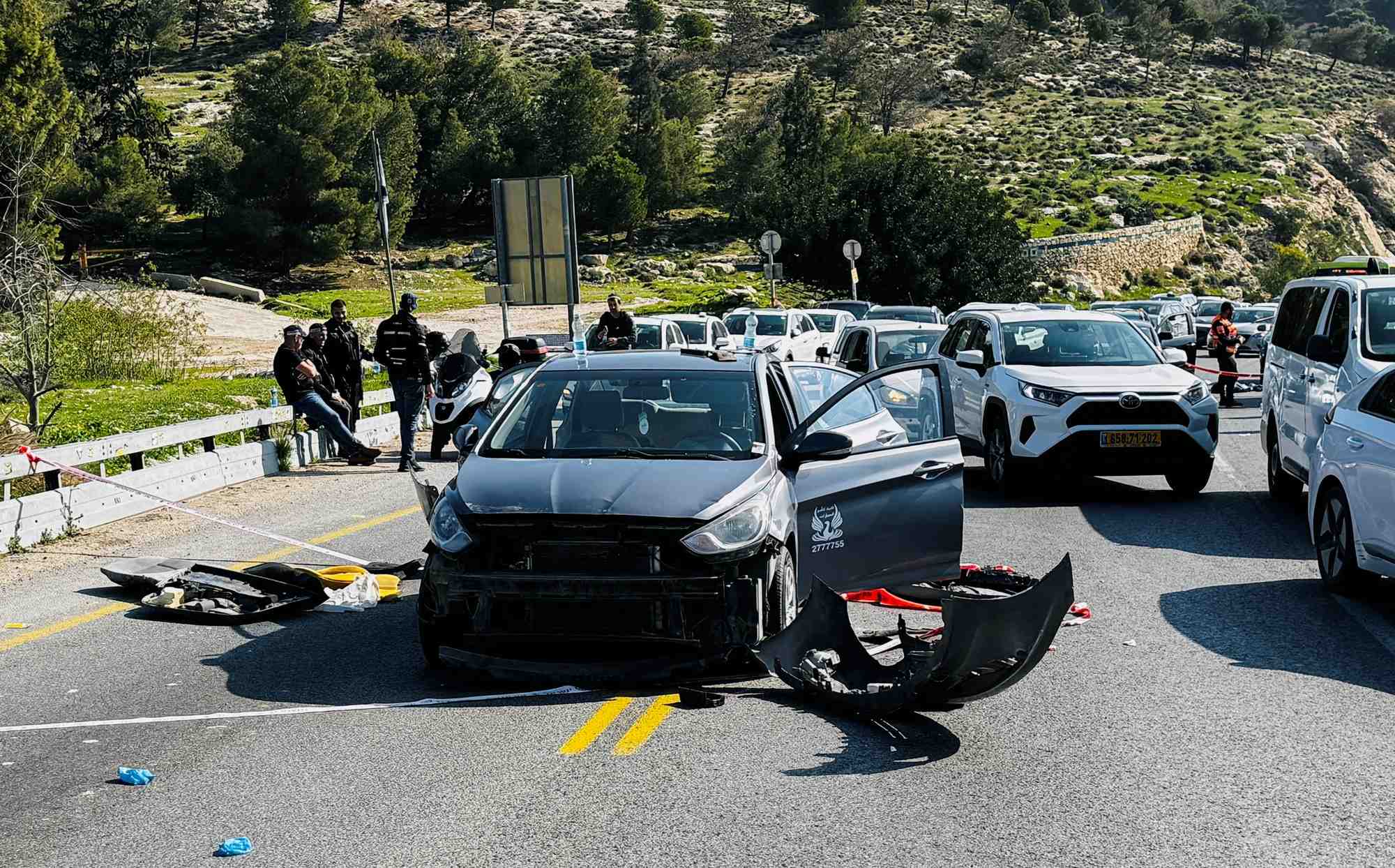 Attaque de tireurs palestiniens, pres de la colonie de maale adumim, en cisjordanie occupee par israel