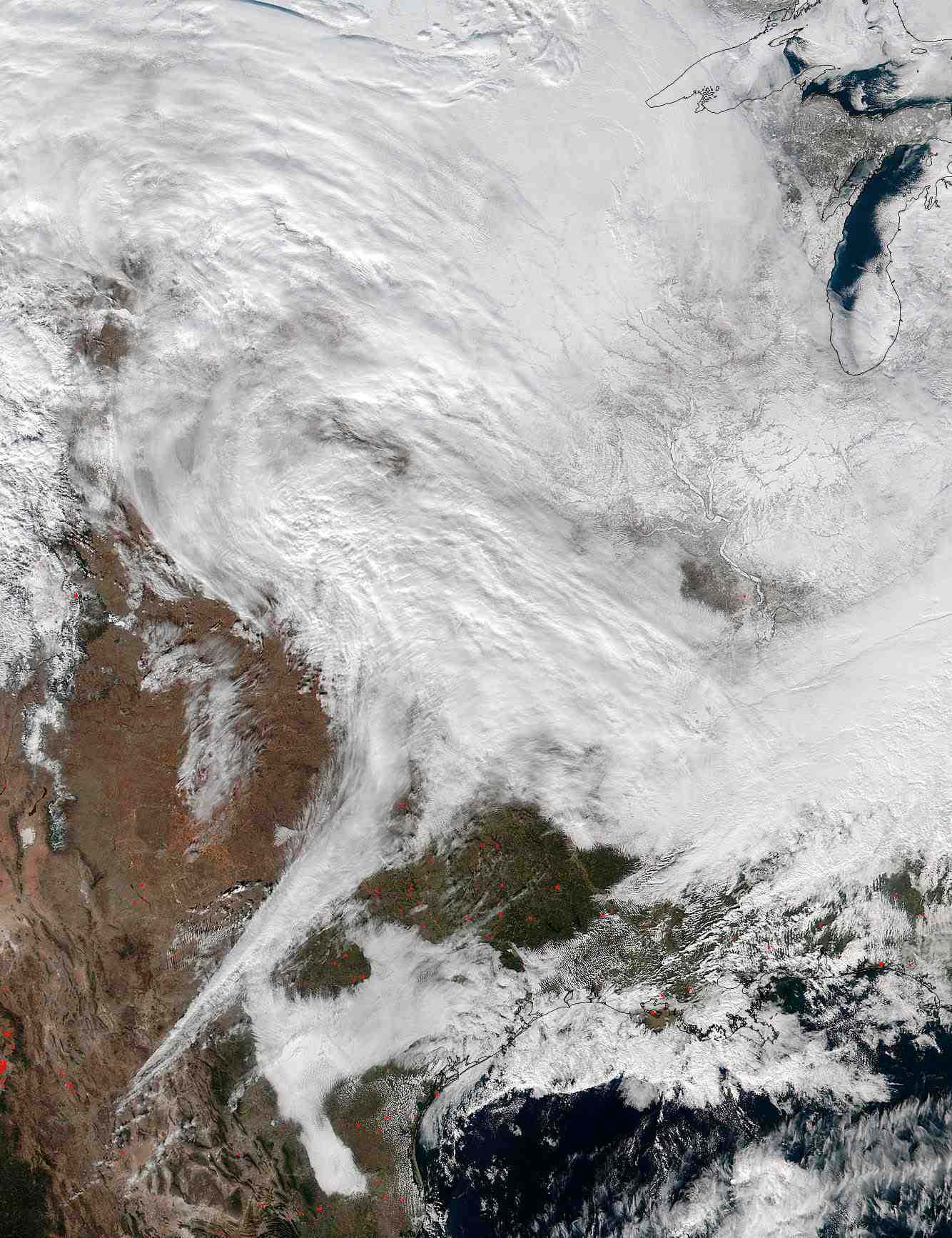 Une tempete de neige attendue sur la cote est des etats-unis