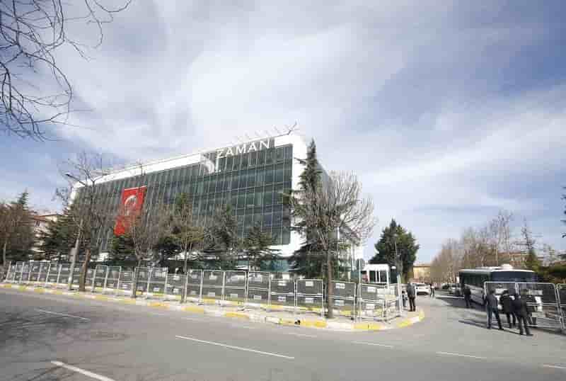 L'equipe d'un quotidien guleniste face a la justice turque