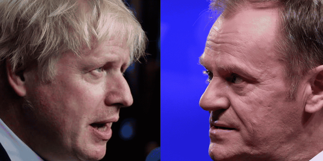 Le Premier ministre britannique Boris Johnson (à droite) s'est vu opposé, ce mardi 20 août, une fin de non-recevoir de la par le président du Conseil européen Donald Tusk (à droite) au sujet du "backstop".