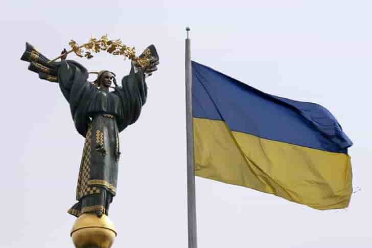 Une reunion sur l'ukraine a minsk confirmee pour mardi