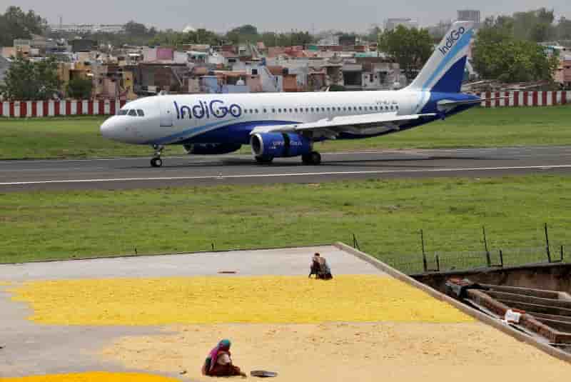 Indigo: 13 avions cloues au sol pour des problemes de moteur