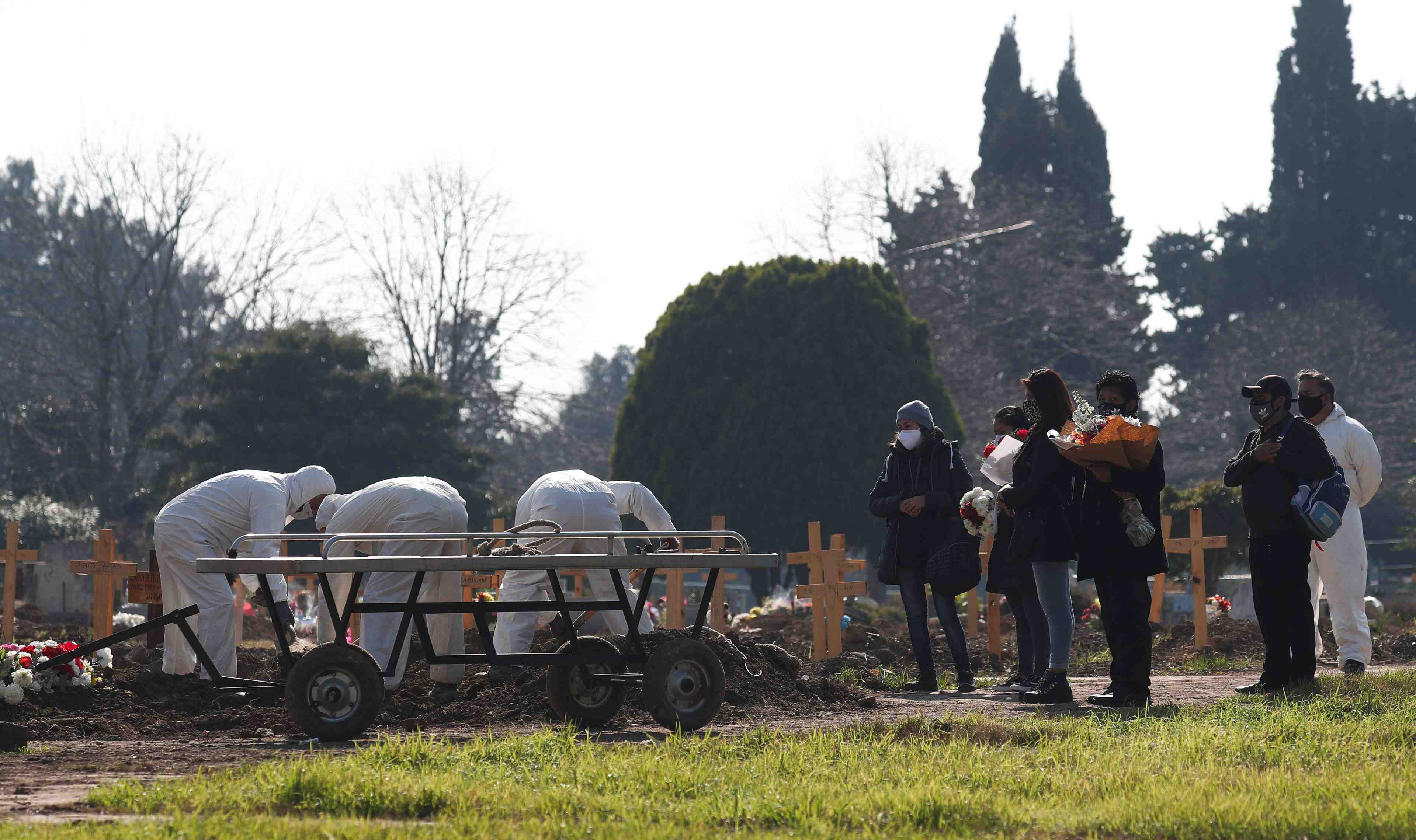 L'epidemie liee au coronavirus a fait pres de 800.000 morts