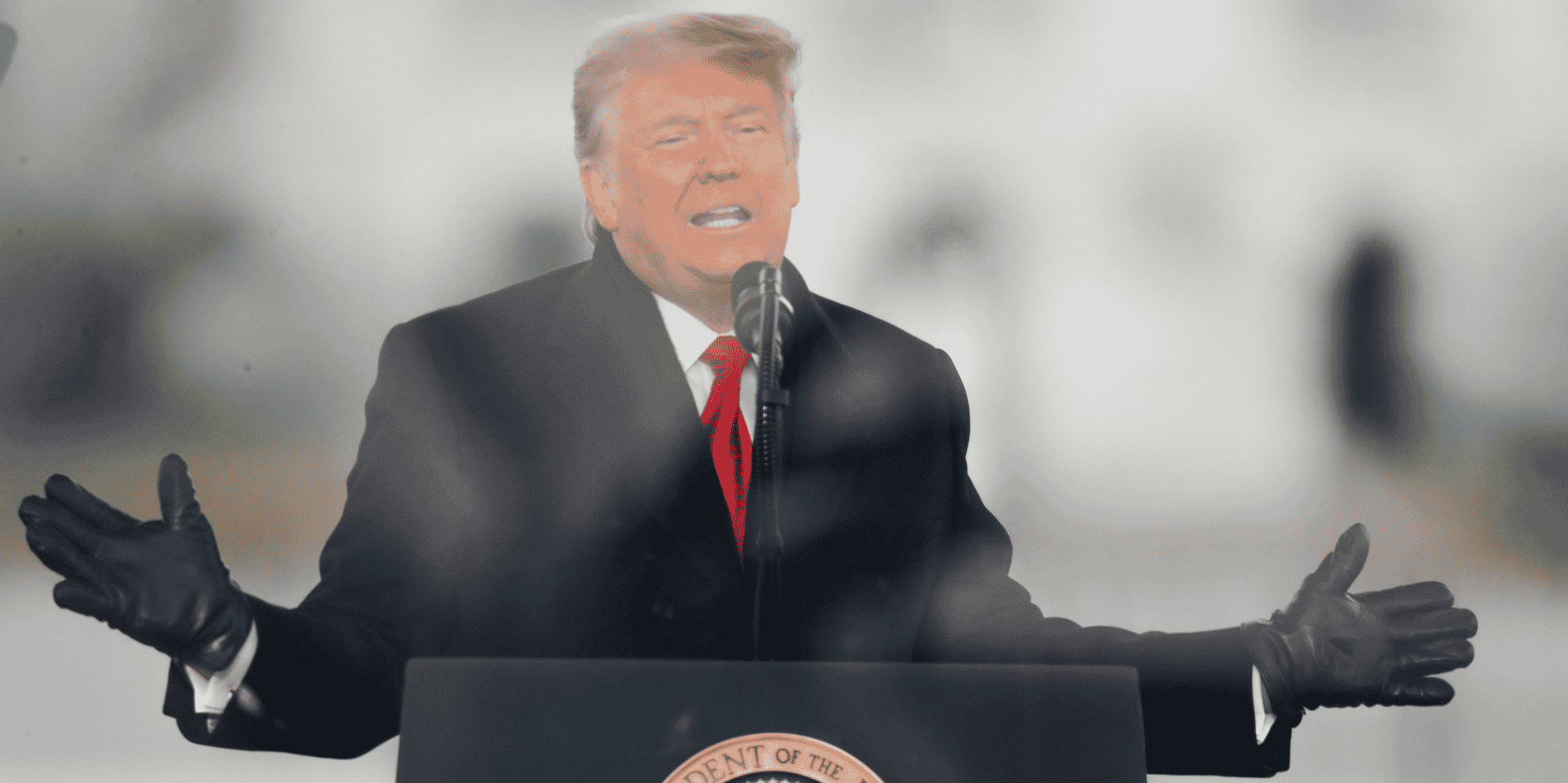 Usa: trump isole, avec un cercle de fideles de plus en plus reduit