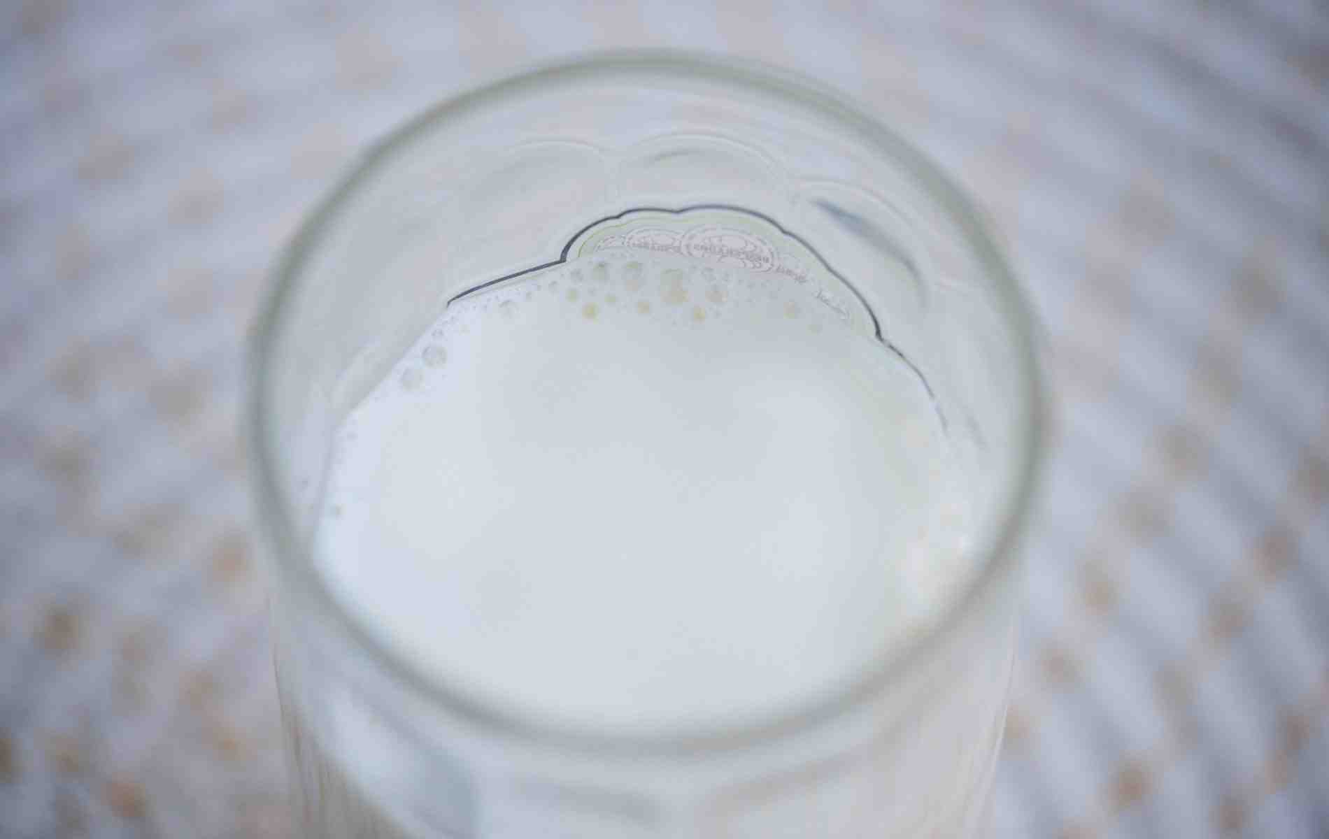 Les émissions de gaz à effet de serre générées par les boissons végétales représentent en moyenne un tiers de celle du lait de vache. (Photo d'illustration).