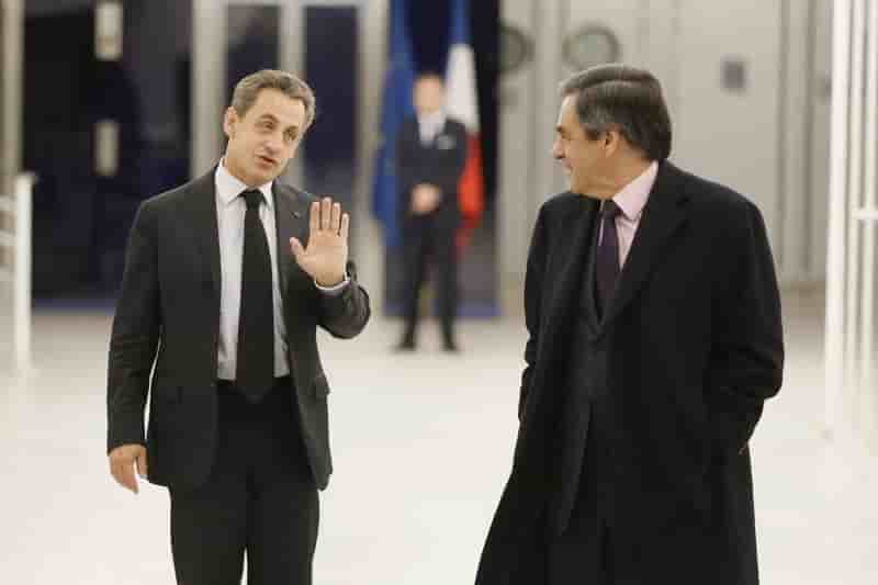 Hortefeux rappelle fillon et le maire a la "reconnaissance"