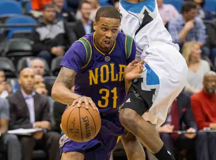 Le basketteur americain bryce dejean-jones tue par balles