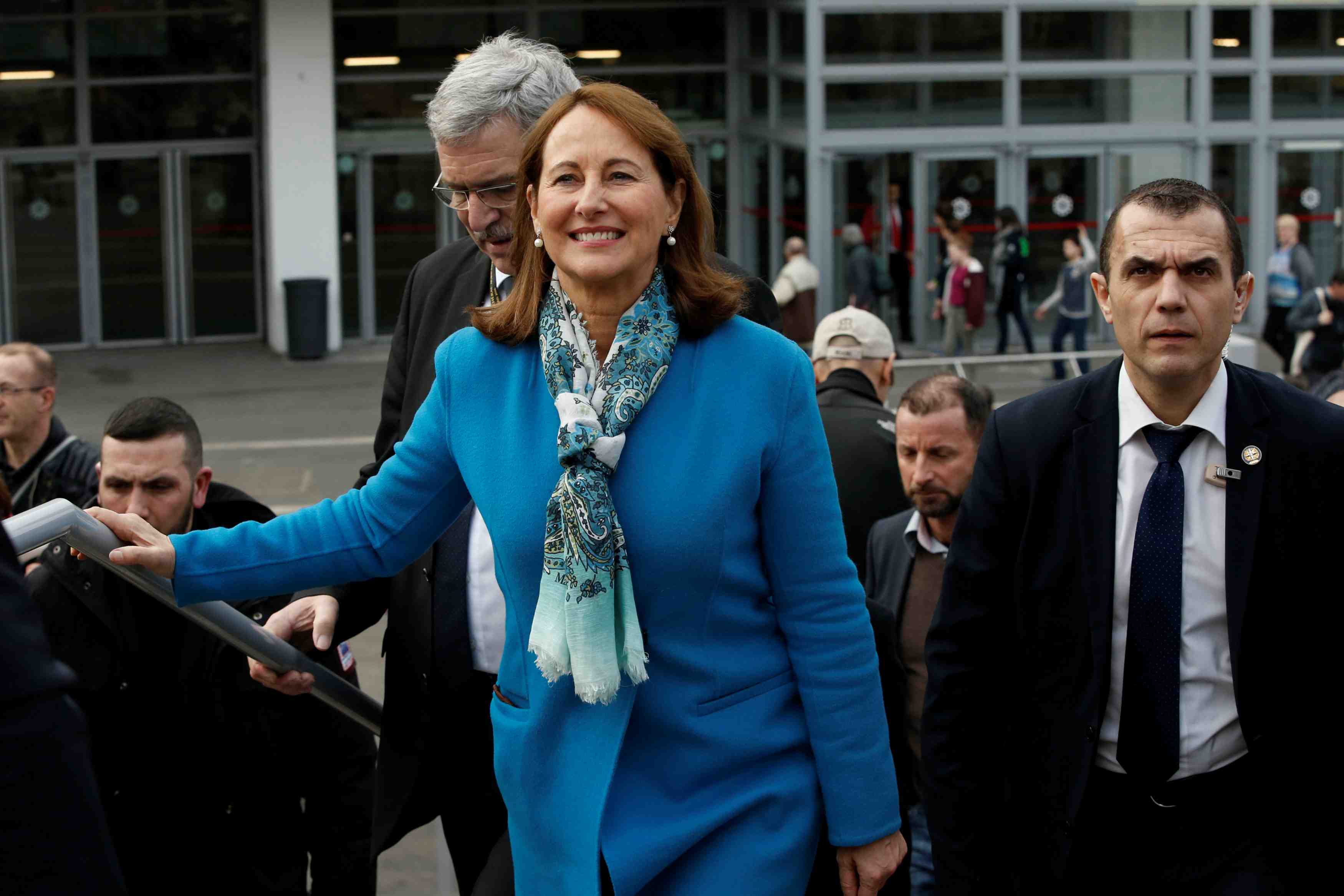Royal ne sera pas candidate aux elections legislatives