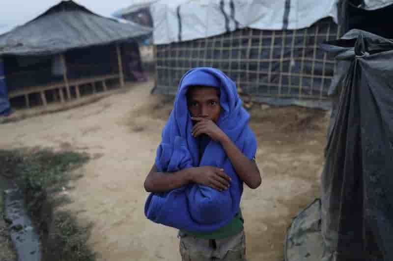 Bangladesh: une ile "inhabitable" pour heberger des refugies rohingyas