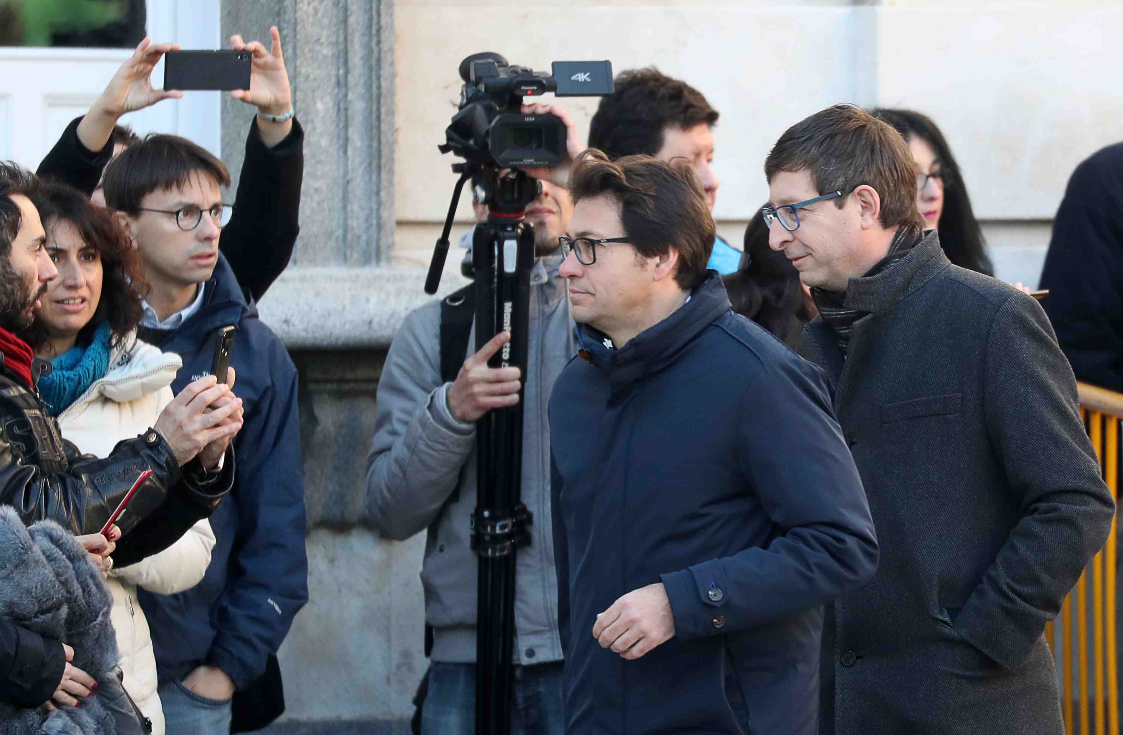 Proces sous tension a madrid des dirigeants separatistes catalans