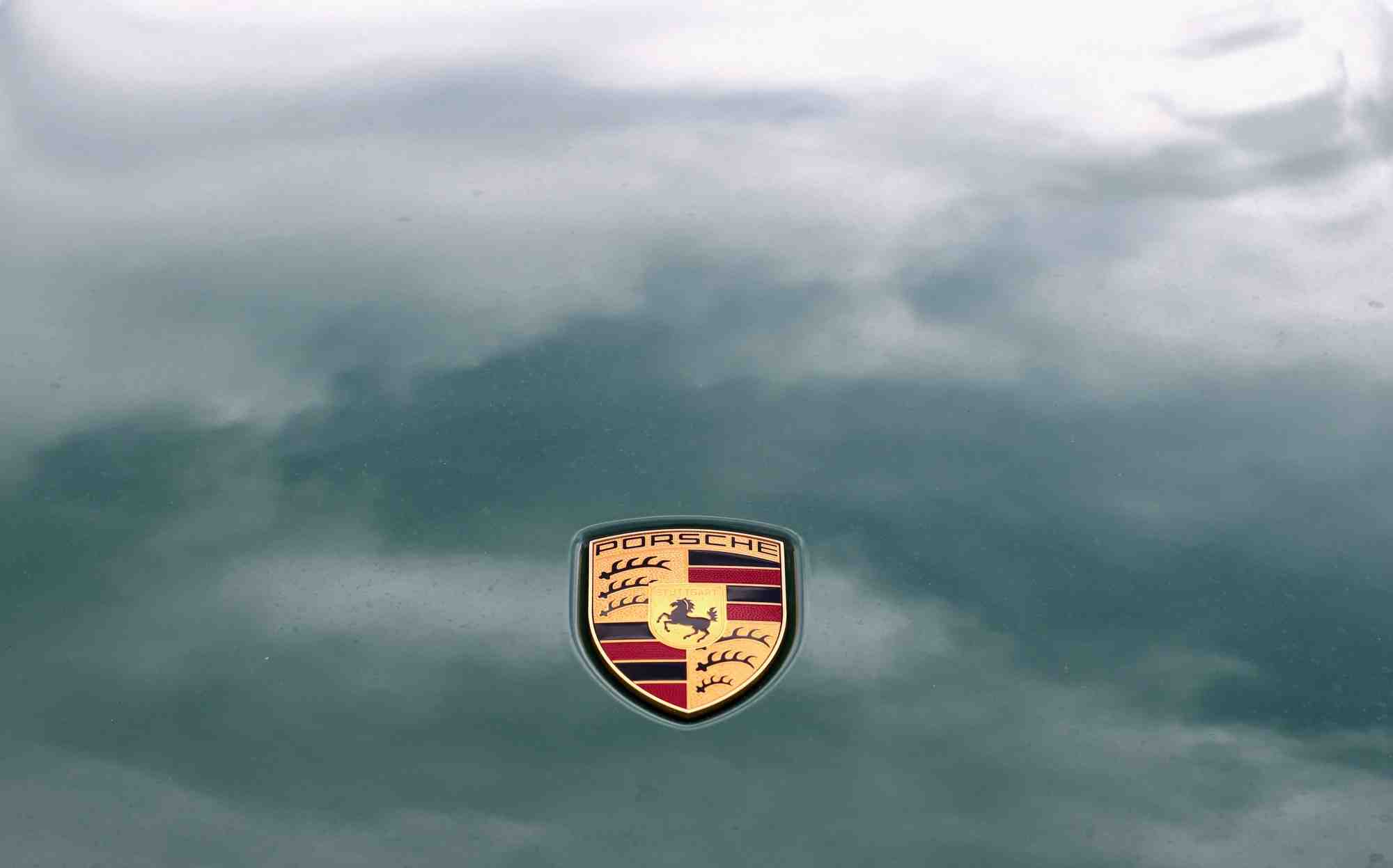Le logo de porsche