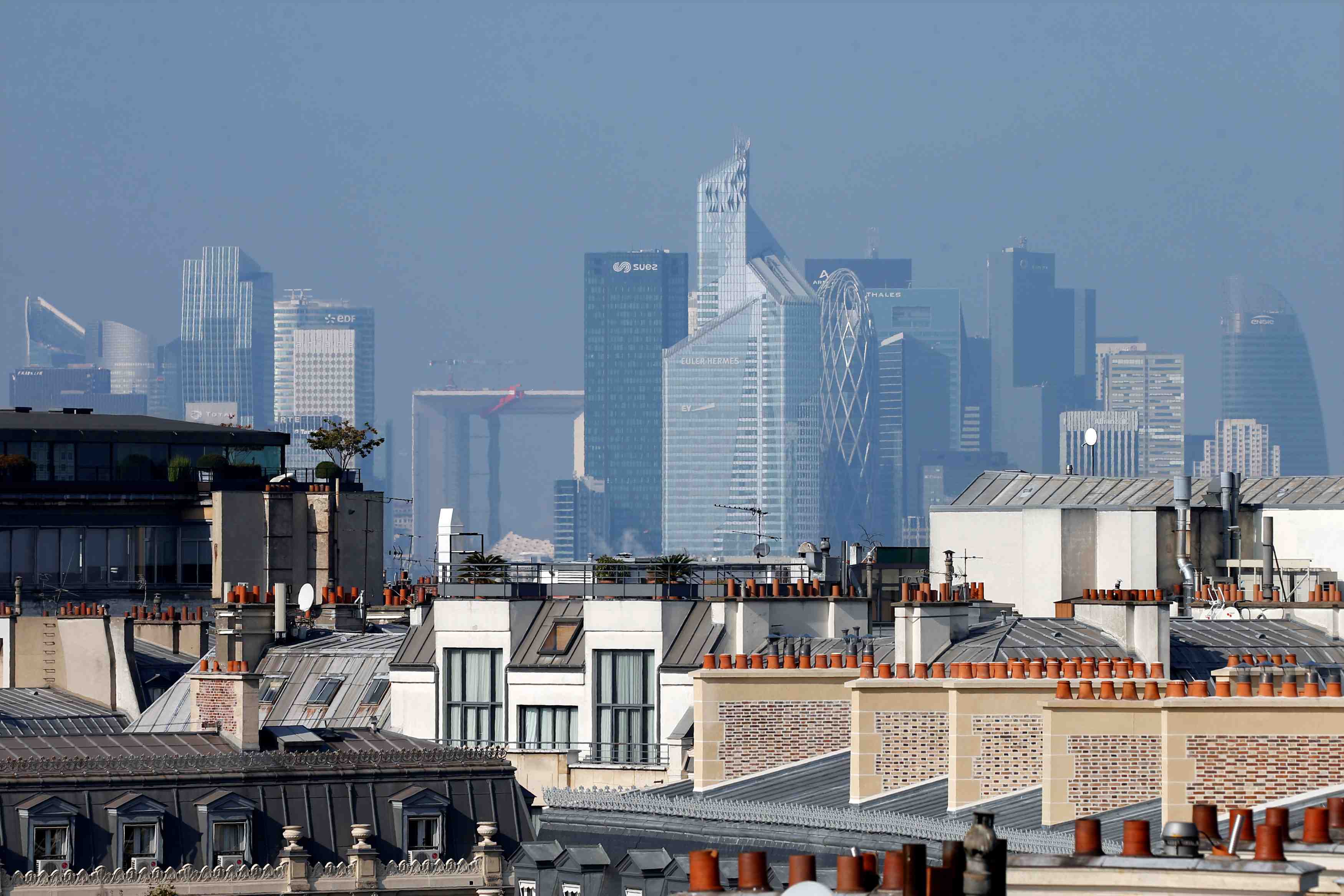 A paris d'attirer les investisseurs londoniens, dit juppe