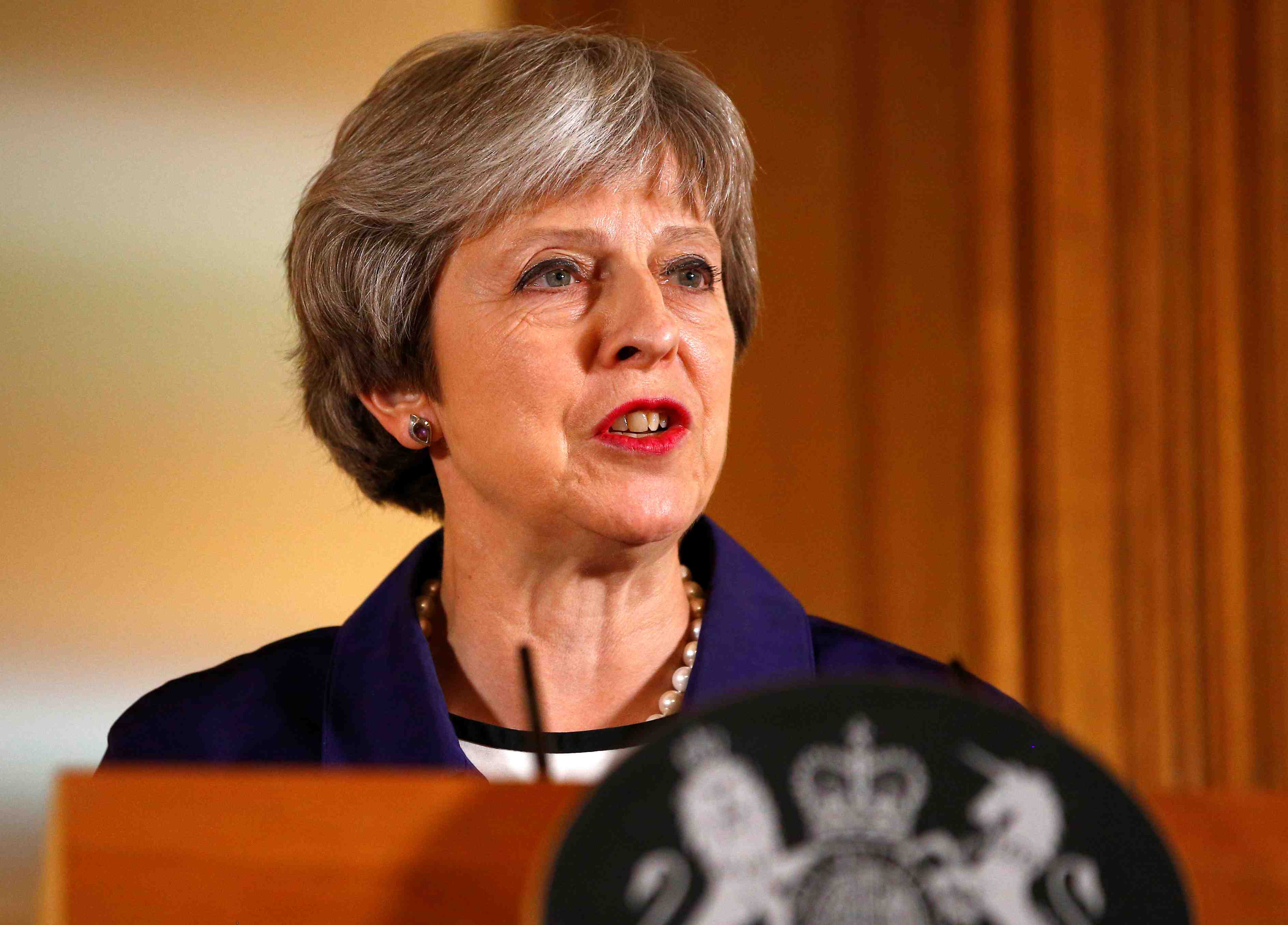 May obtient le soutien de ses ministres sur son plan brexit