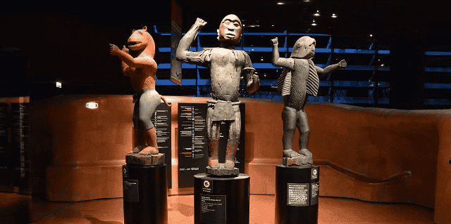 Statues_royales,_Abomey,_Musée_du_quai_Branly