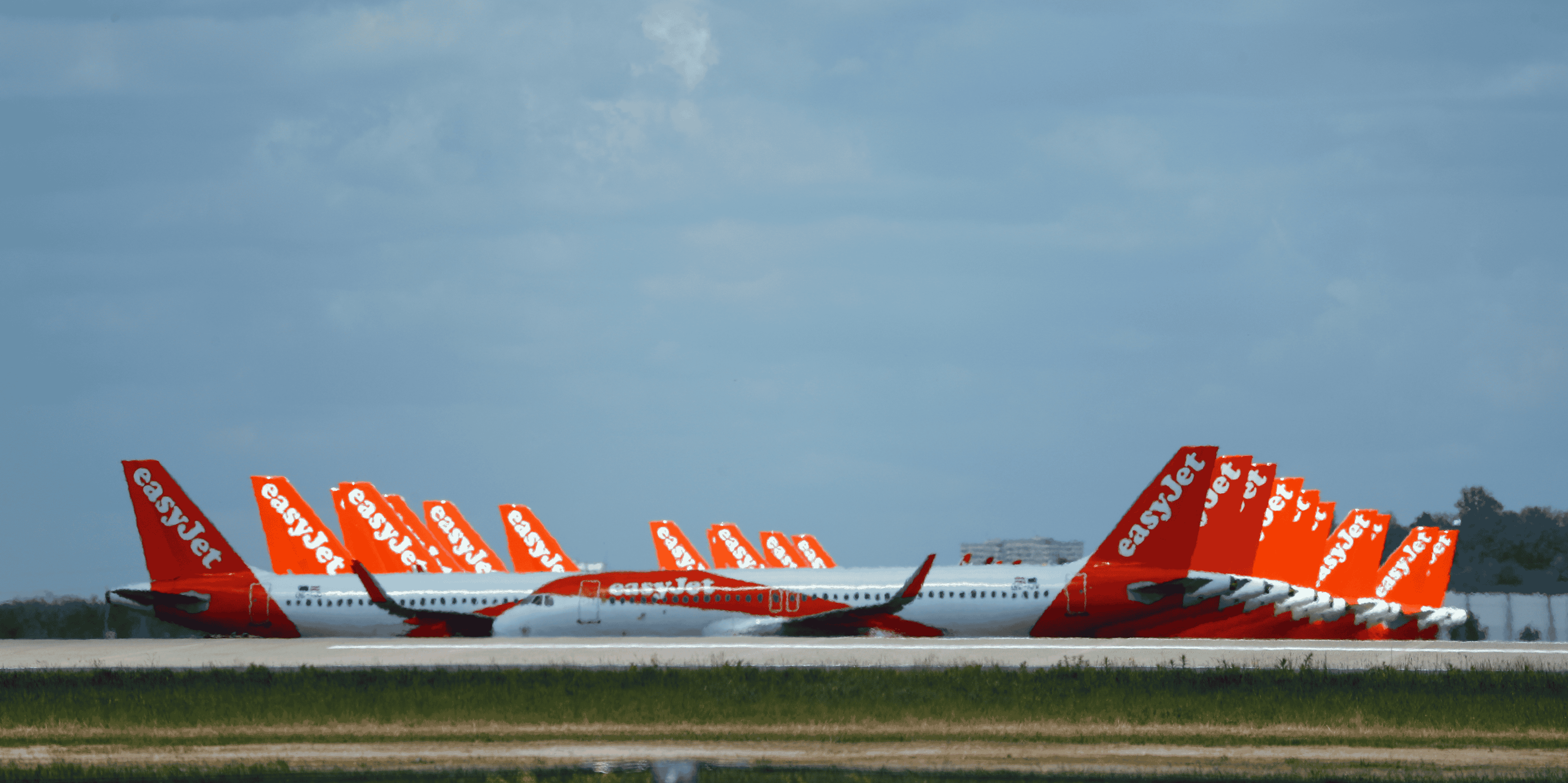 Easyjet compte supprimer 30% de ses effectifs