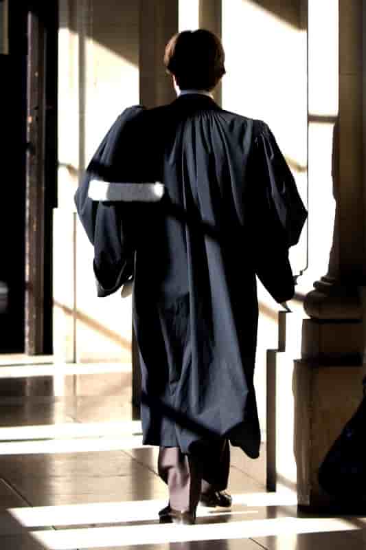 Les professions réglementées préparent leur riposte