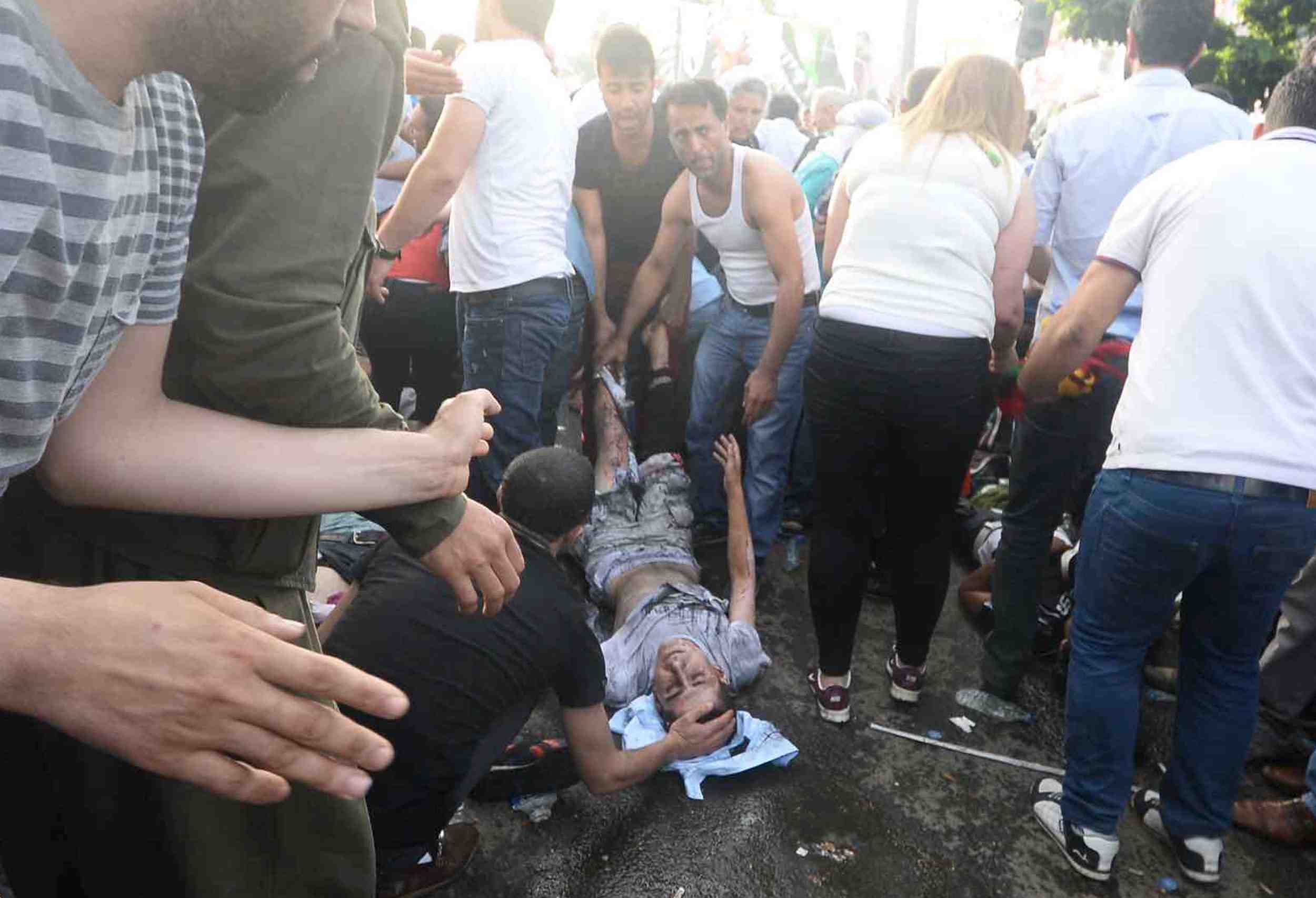 Explosion lors d'un meeting de l'opposition turque