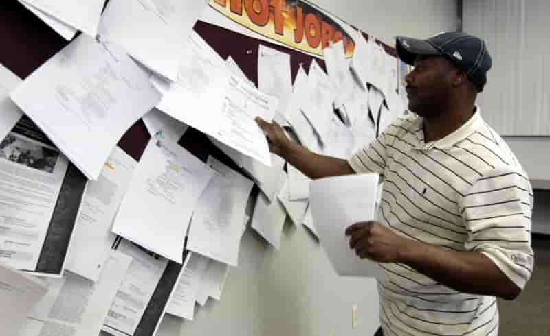 250.000 des inscriptions au chomage aux etats-unis la semaine derniere