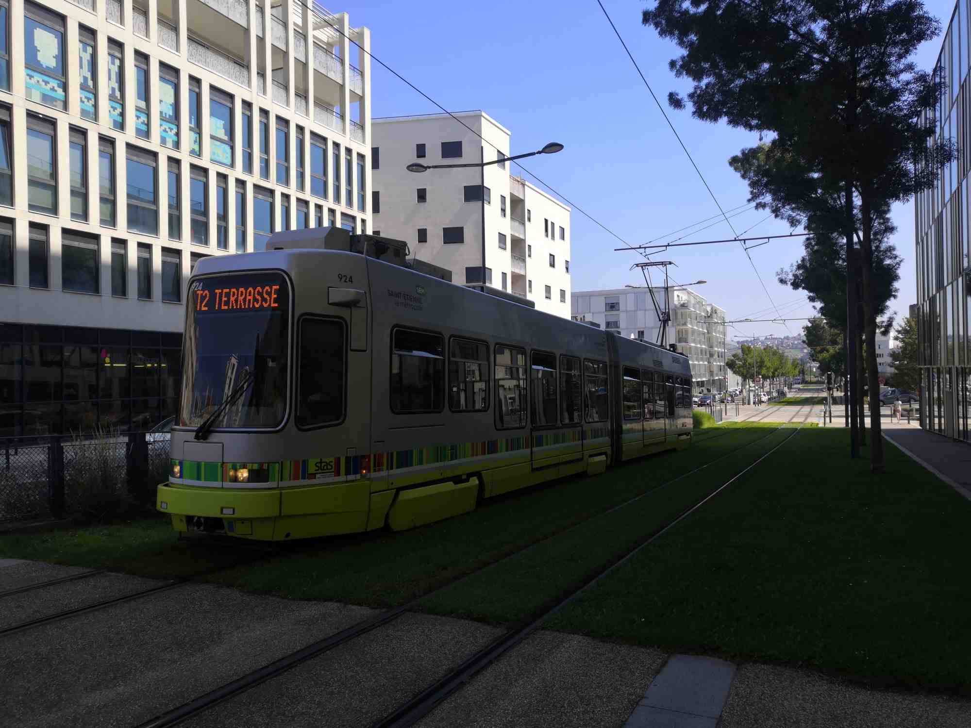 Transdev, via la STAS, exploite le réseau de transports en commun de Saint-Etienne.