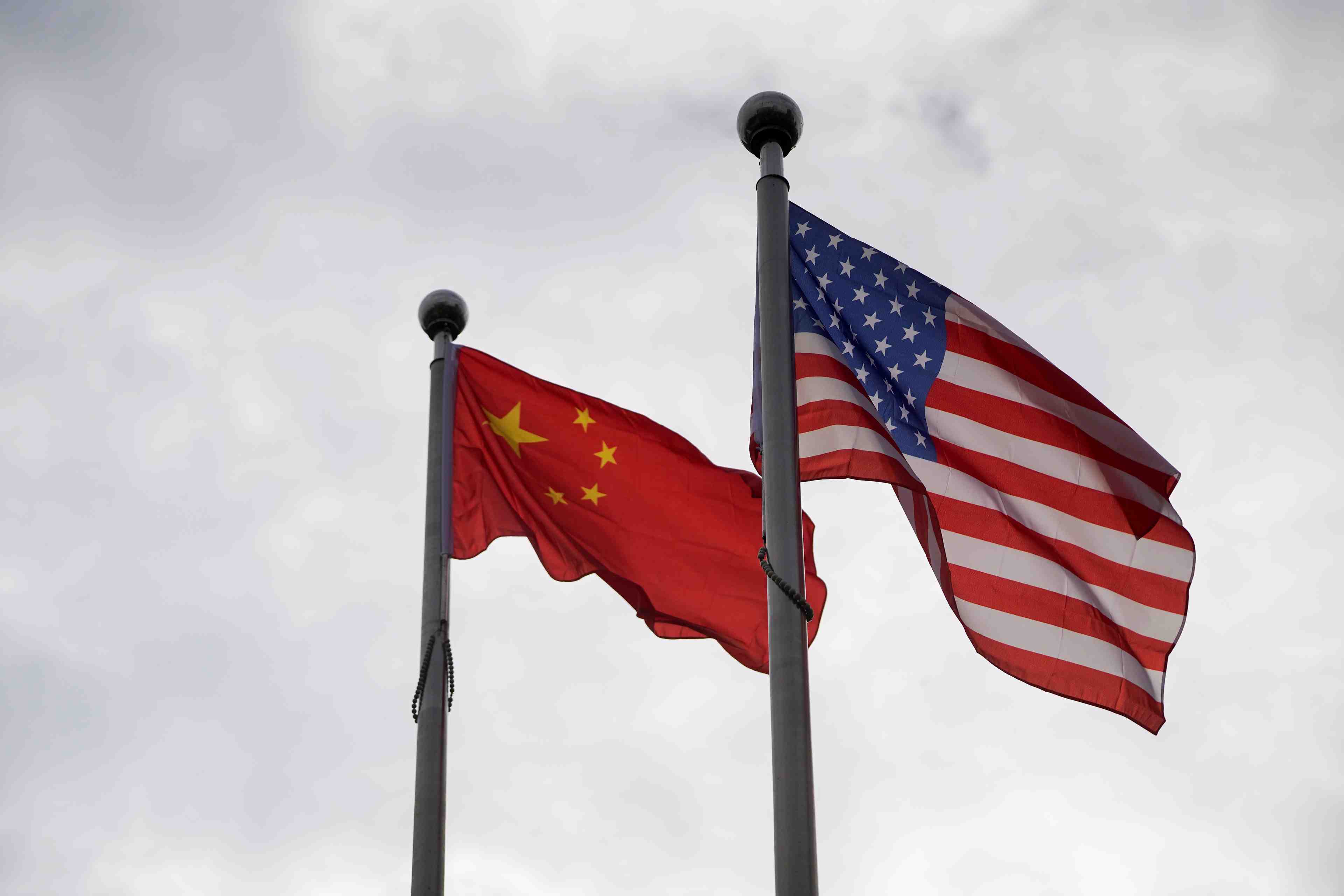 Biden et xi s'entretiendront vendredi a 13h00 gmt