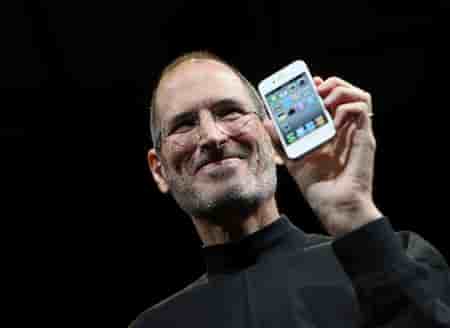 APPLE DÉVOILE L'IPHONE DE 4E GÉNÉRATION